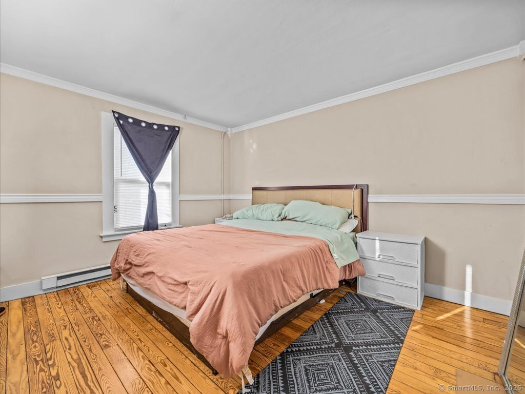 8 East Street Property Photo 14