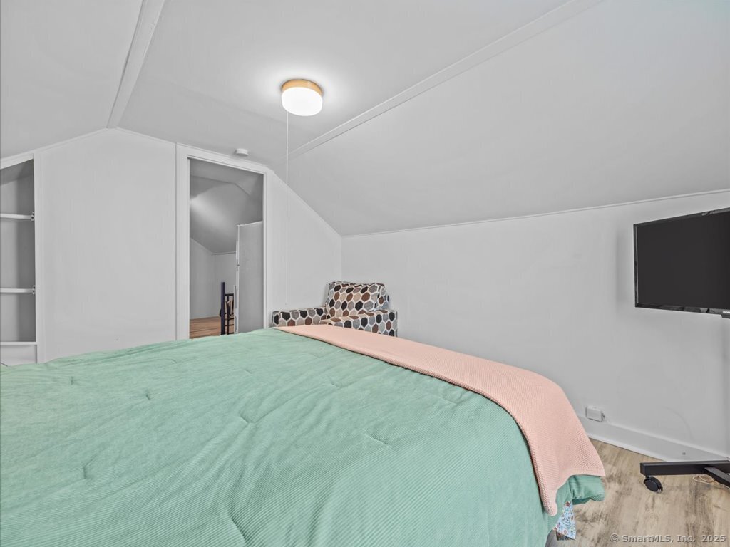 8 East Street Property Photo 21