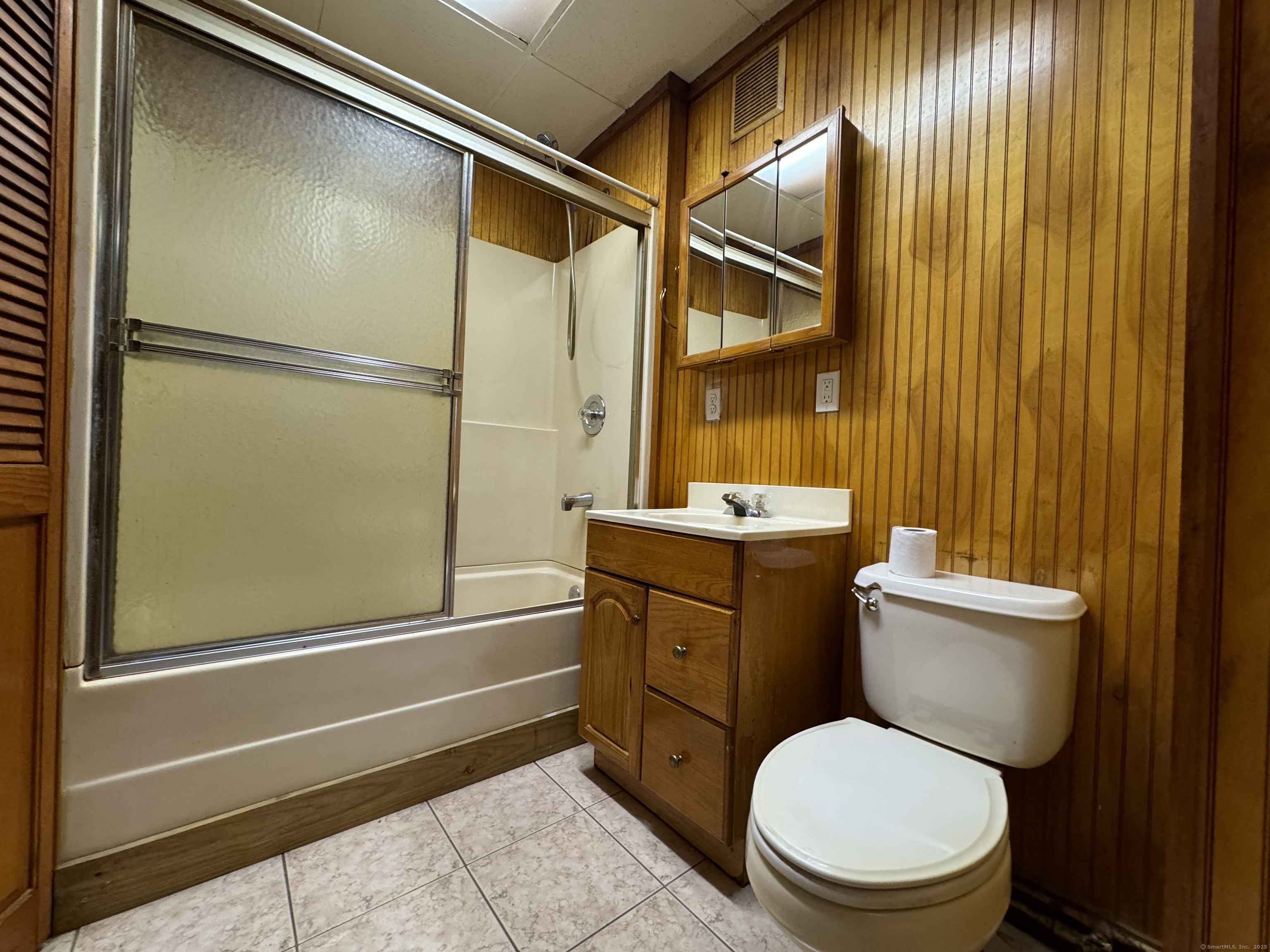482 Main Street Property Photo 14