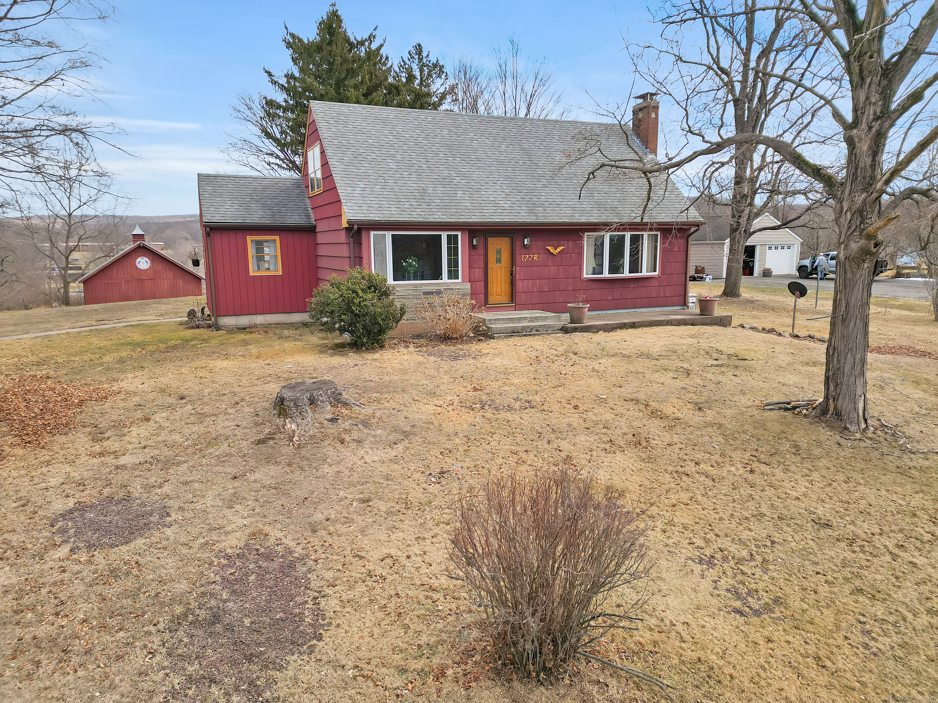 177r Main Street Property Photo