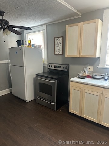 251 Marshall South Street Property Photo 4