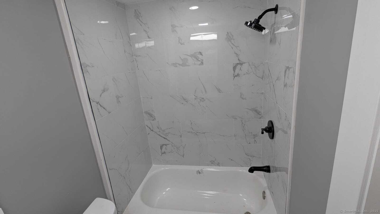 478 Shelton Avenue Property Photo 10