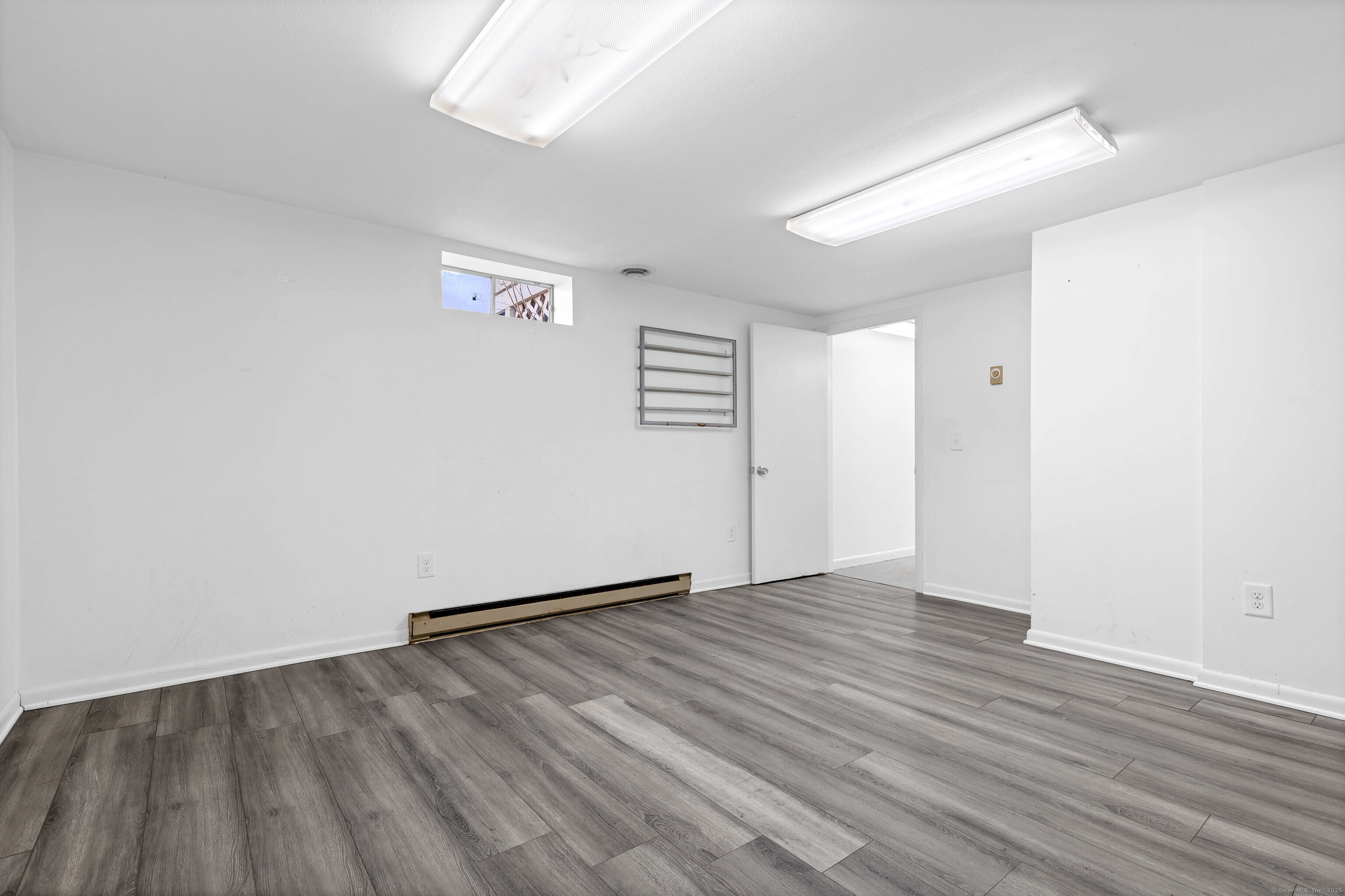 200 Kimberly Avenue Property Photo 31