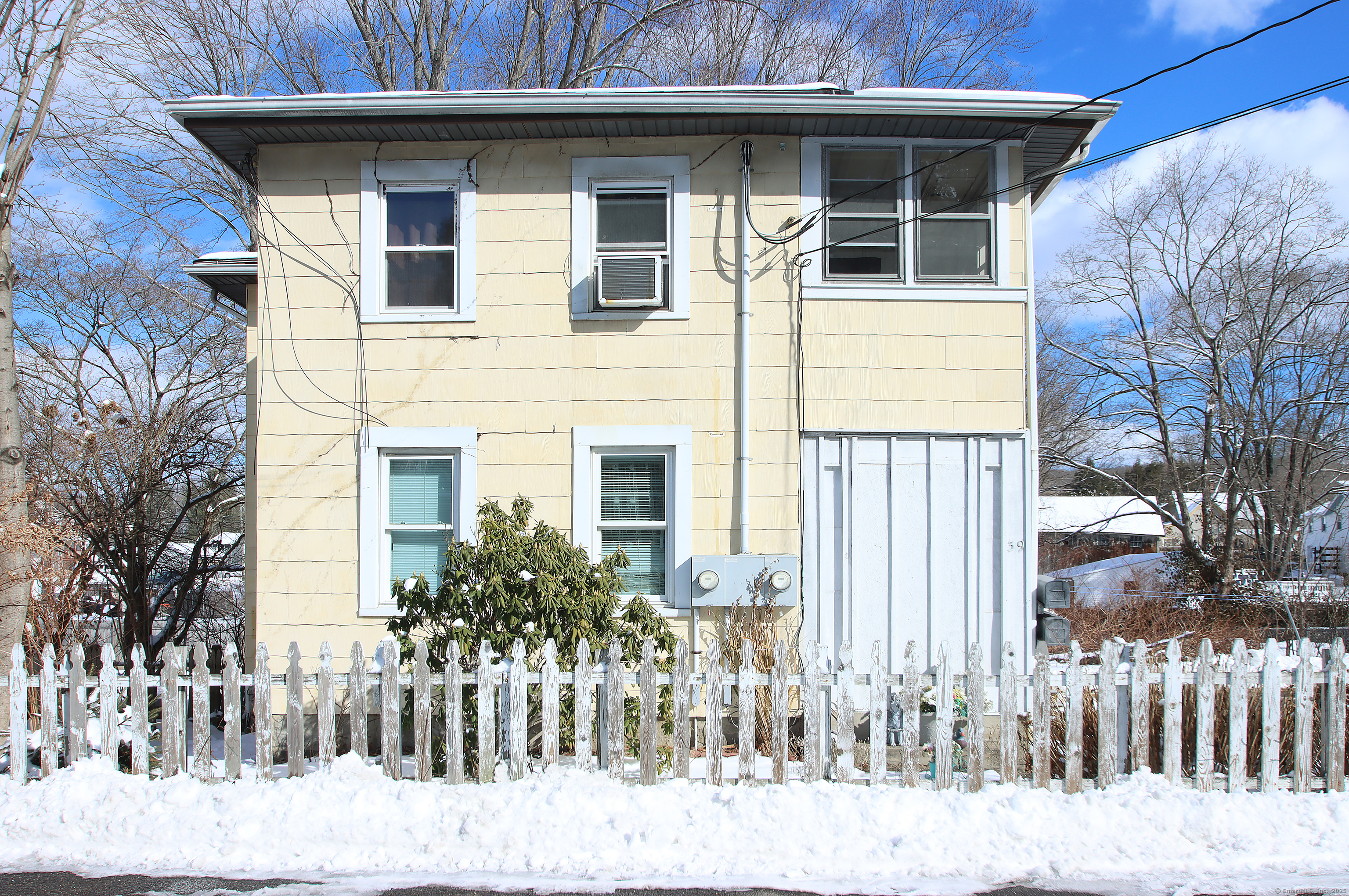39 Maple Street Property Photo 1