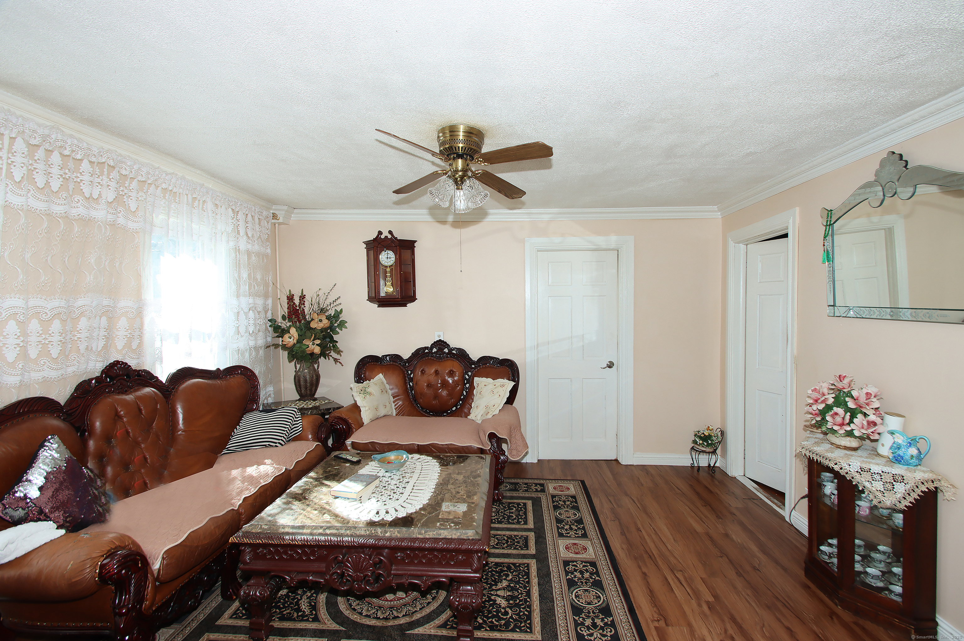 39 Maple Street Property Photo 6