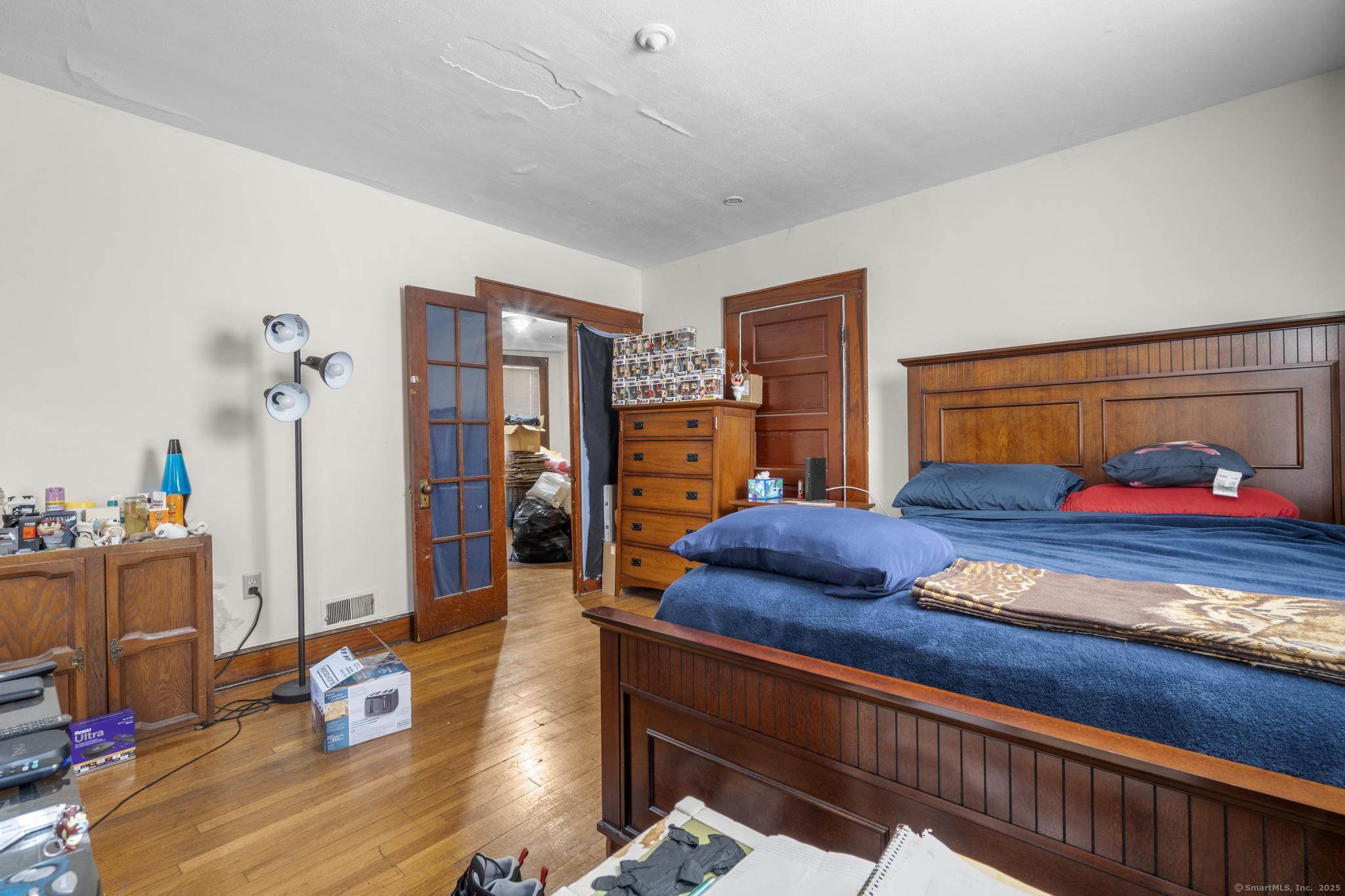 15 Holbrook Place Property Photo 8