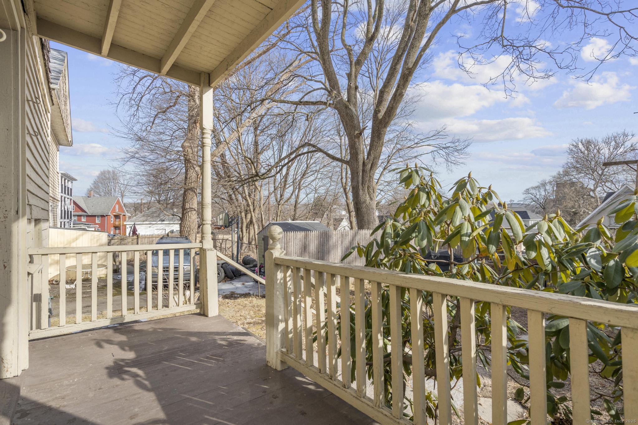 15 Holbrook Place Property Photo 13