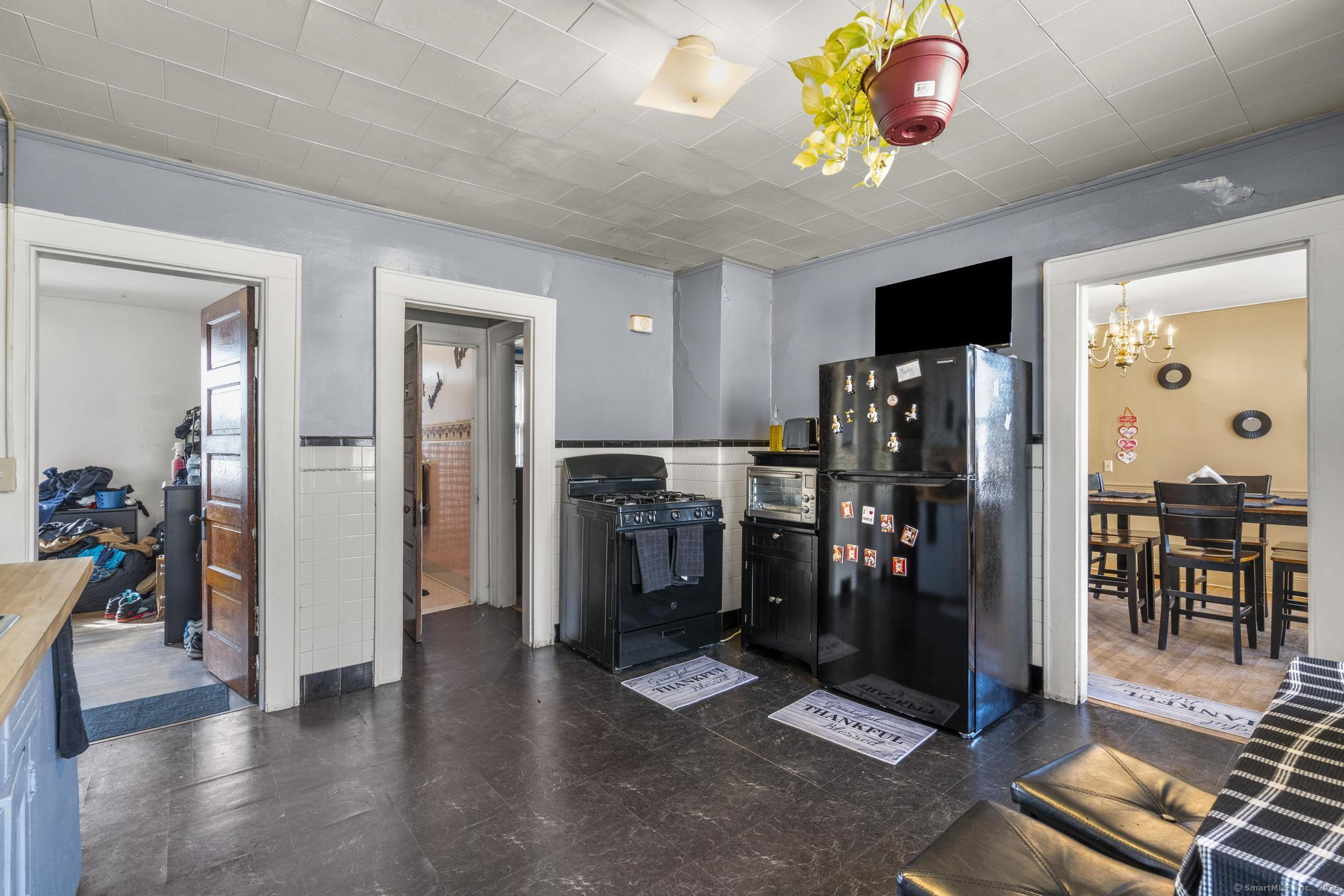 15 Holbrook Place Property Photo 18