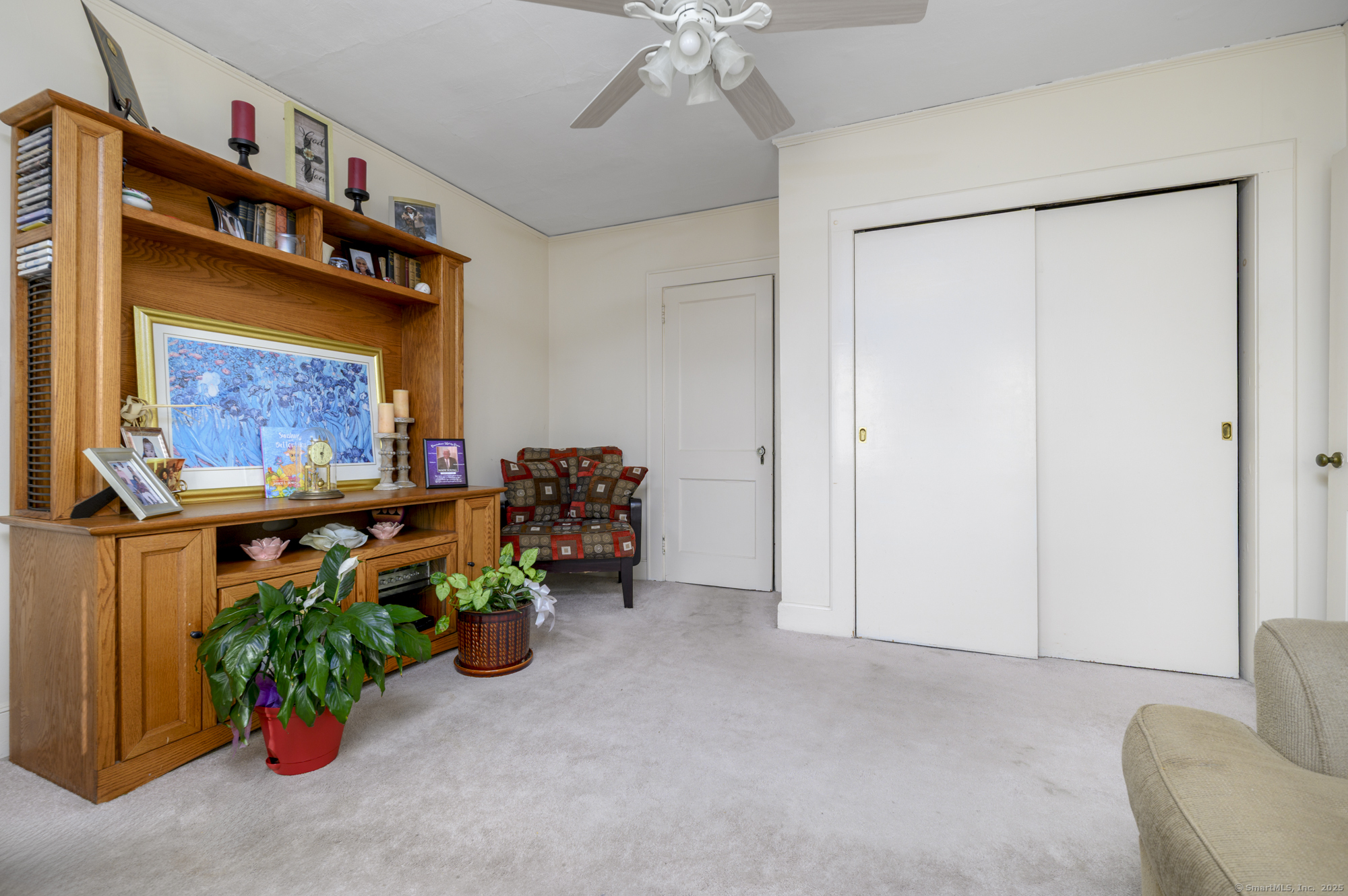 267 Fairfield Avenue Property Photo 5