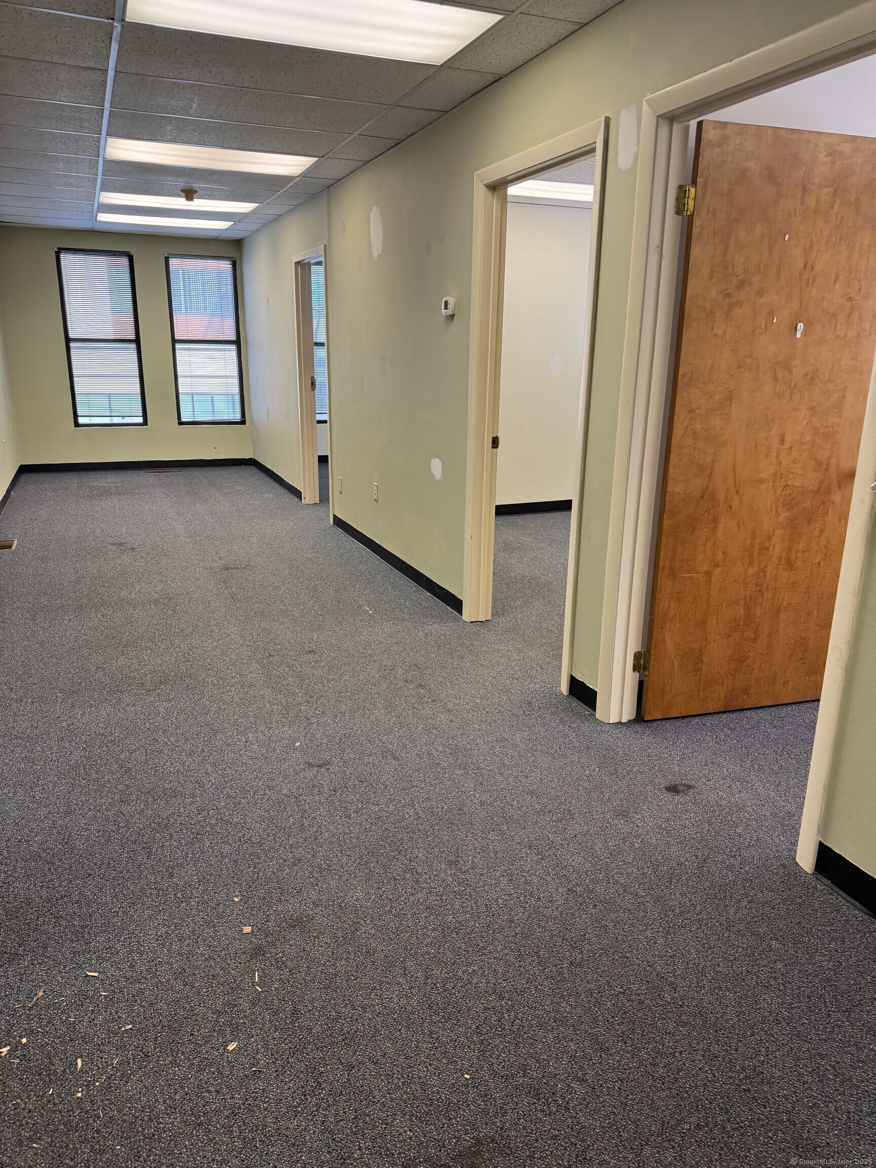 360 Fairfield 2nd Fl Avenue Property Photo 12