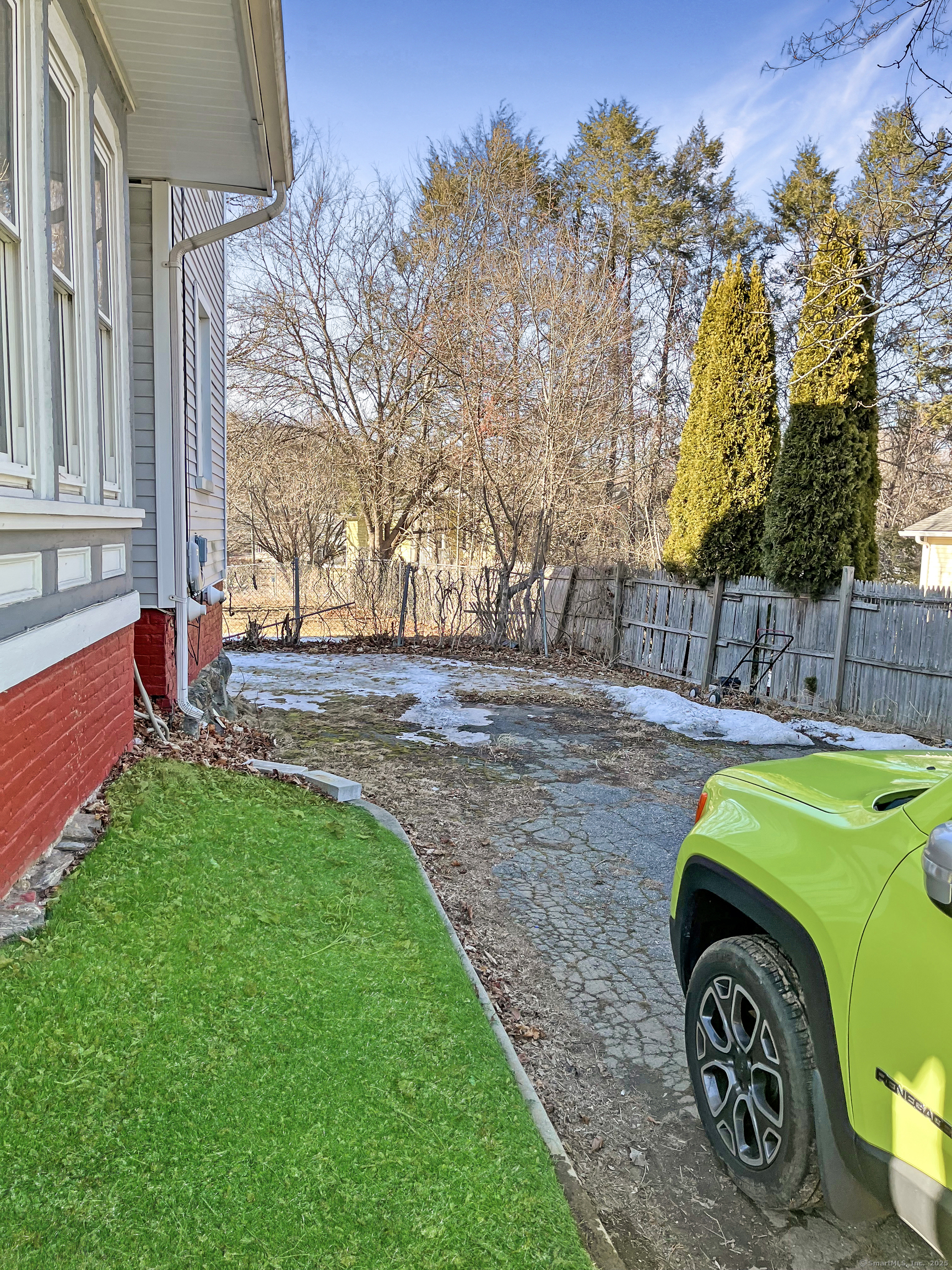 11 Alice Street Property Photo 4