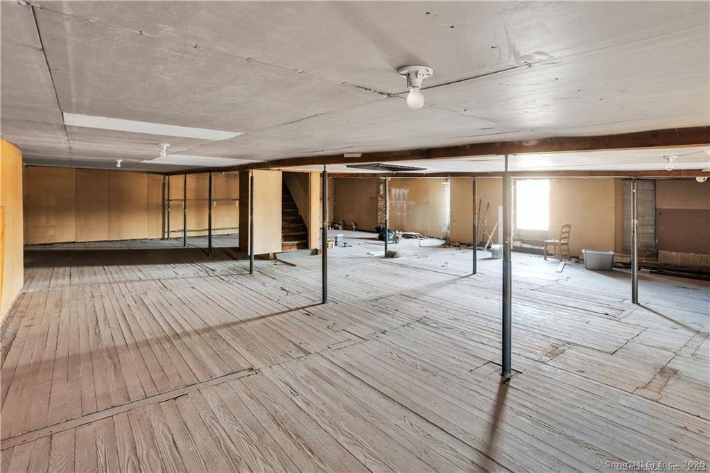 9 Church Street Property Photo 12