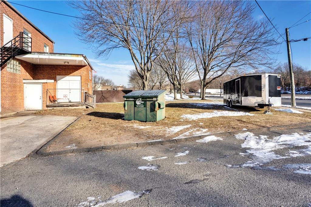 9 Church Street Property Photo 16