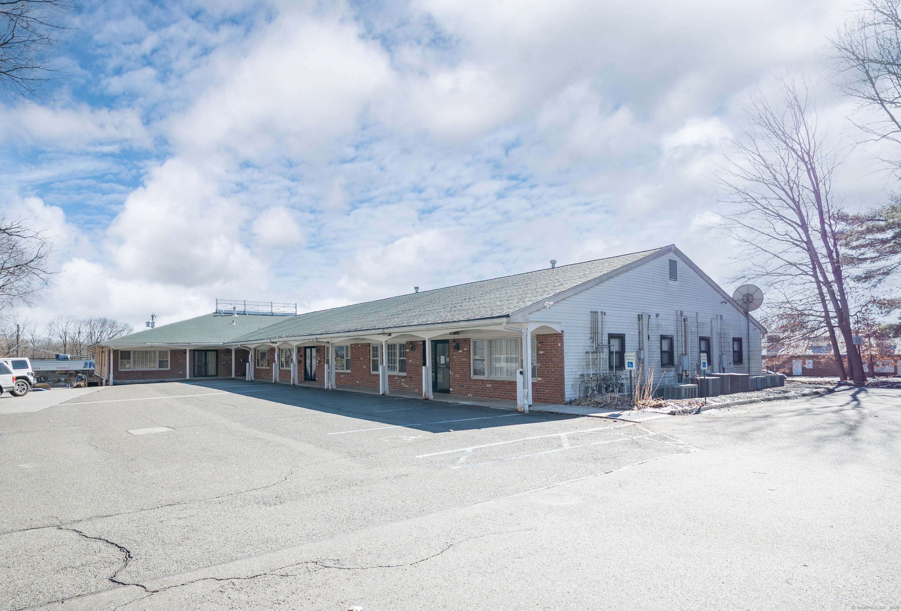 477 Boston Post 2c Road Property Photo 14