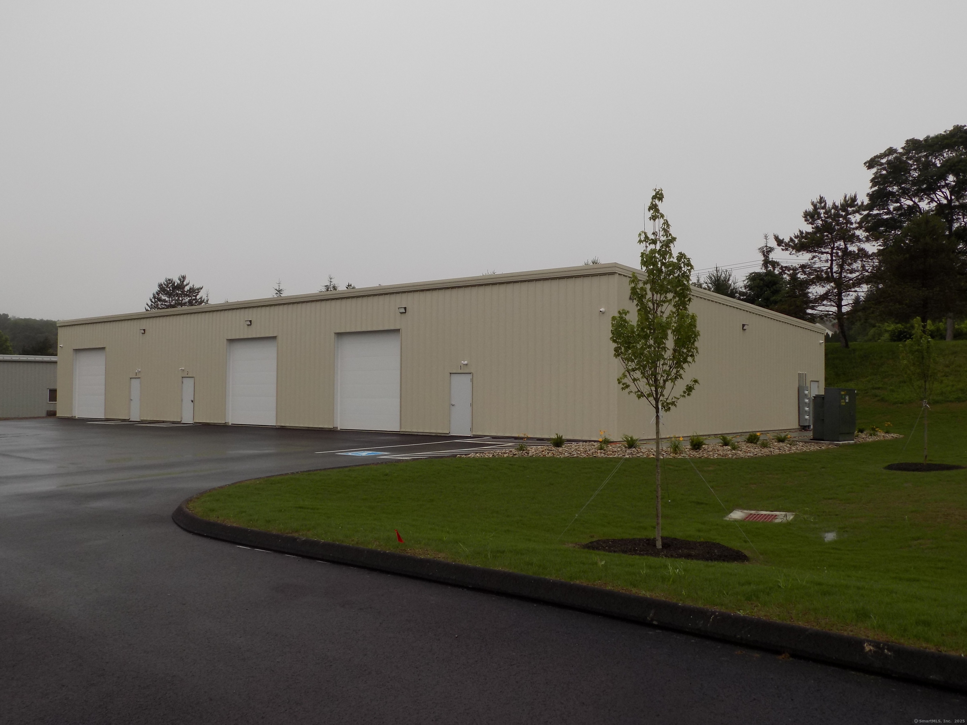 4 Lassy 1 Court Property Photo 1