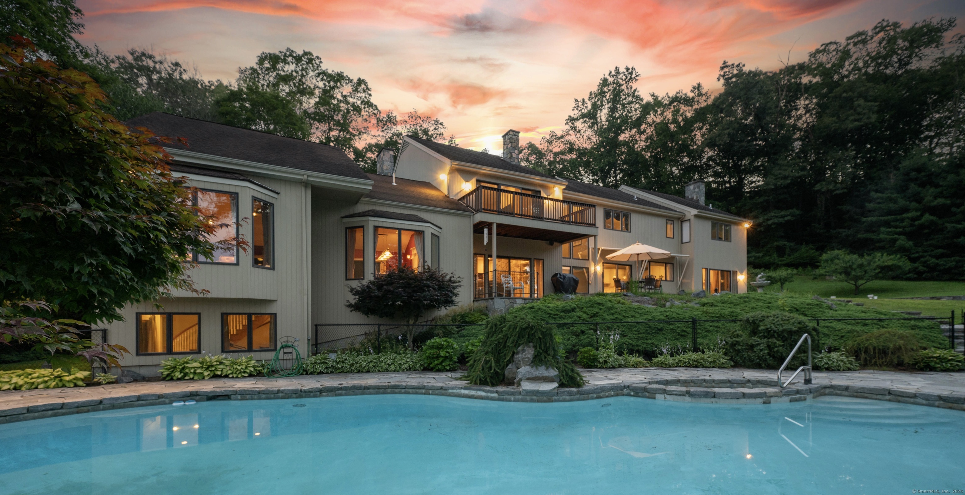 13 Cove Road