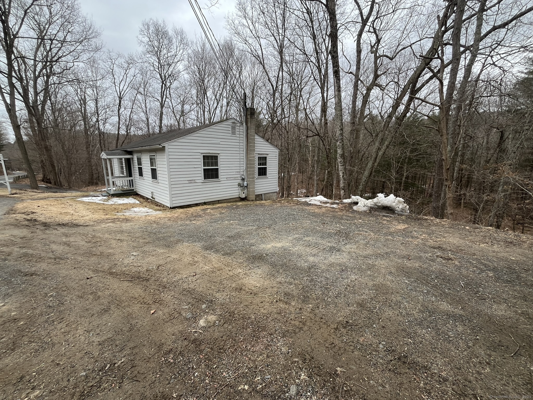 439 Washington Road Property Photo 3