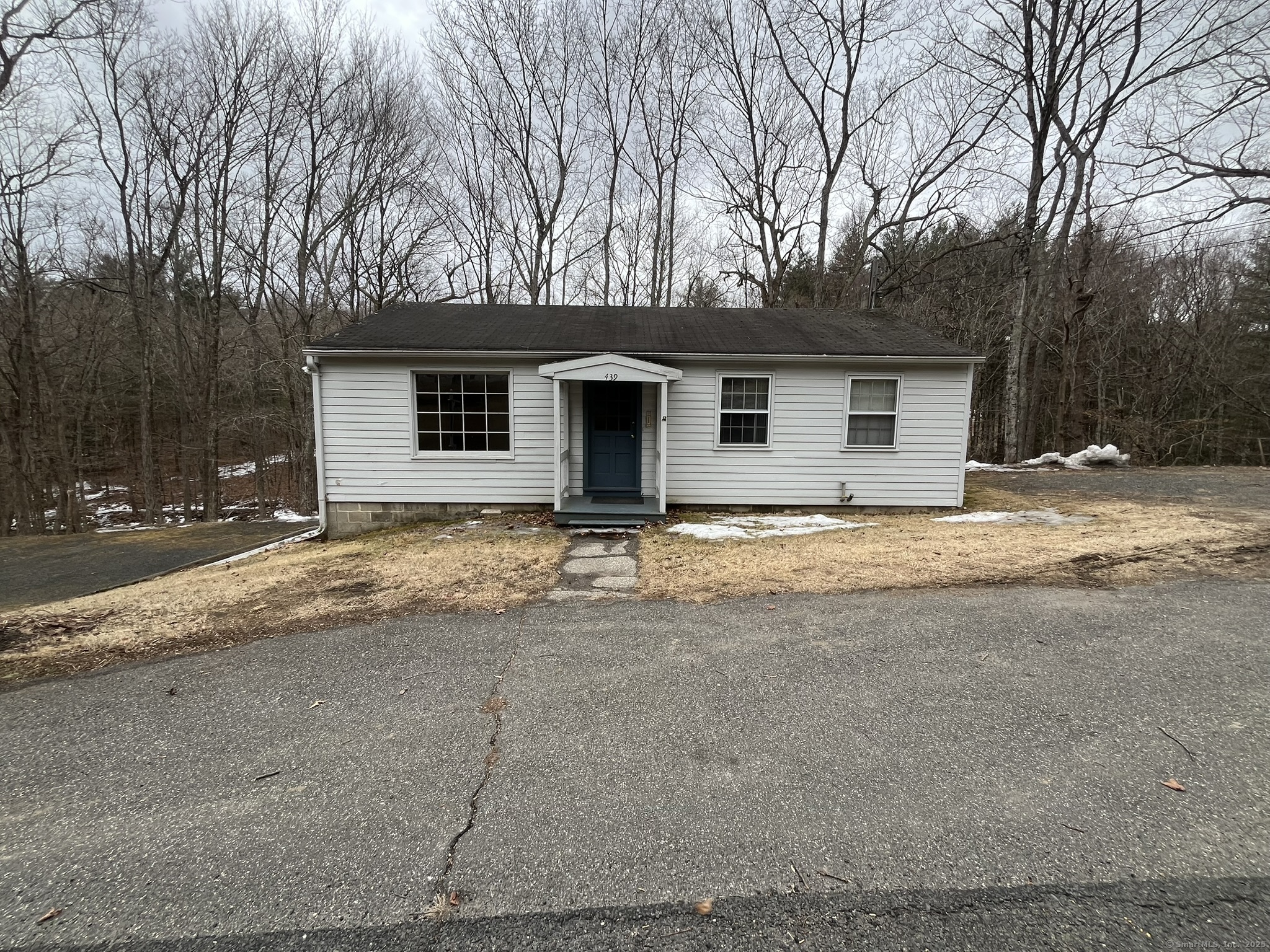 439 Washington Road Property Photo 4