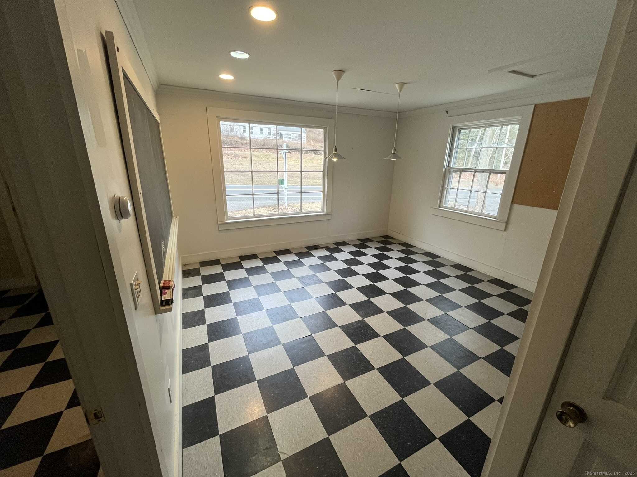 439 Washington Road Property Photo 11