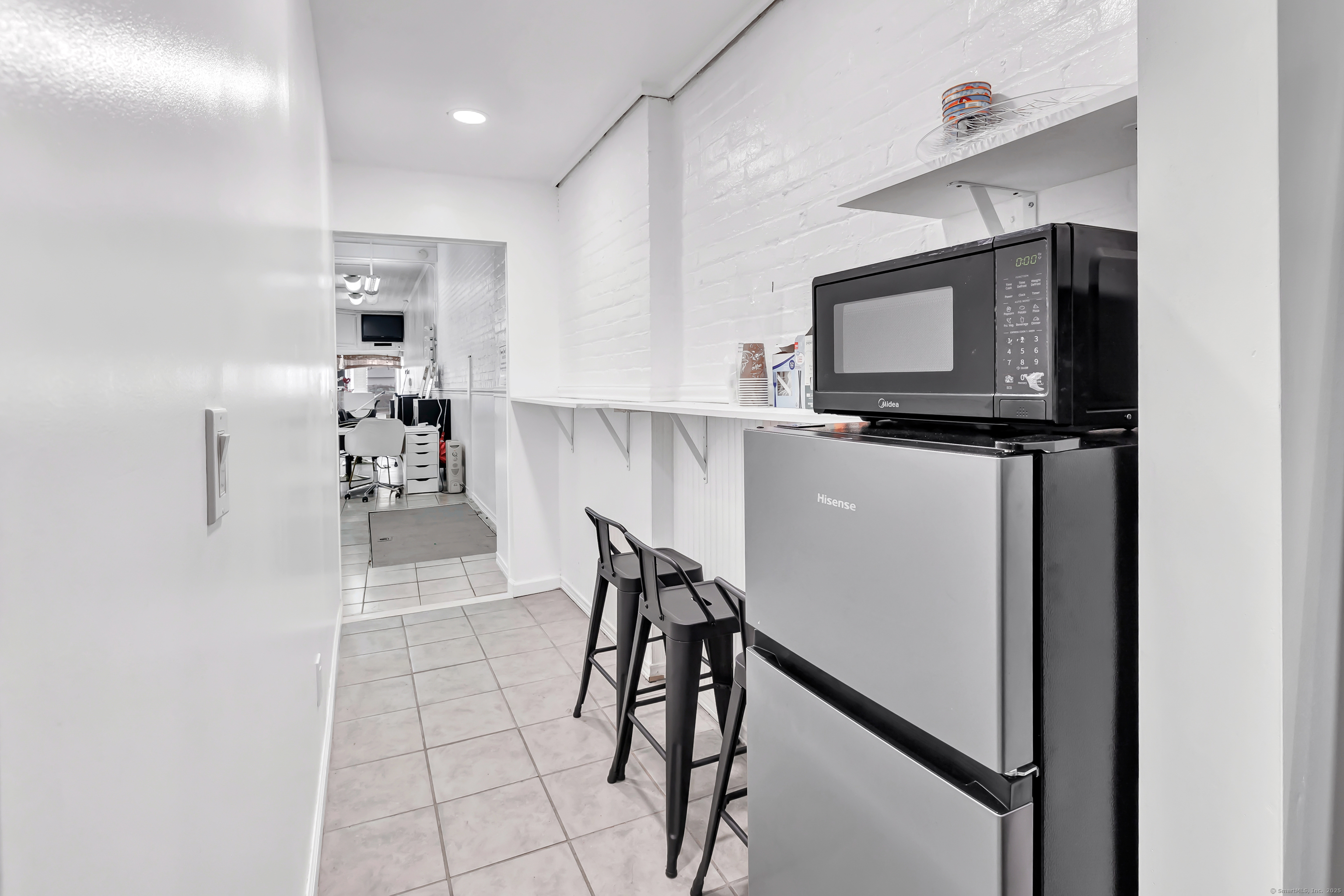 6 Woodward Avenue Property Photo 15