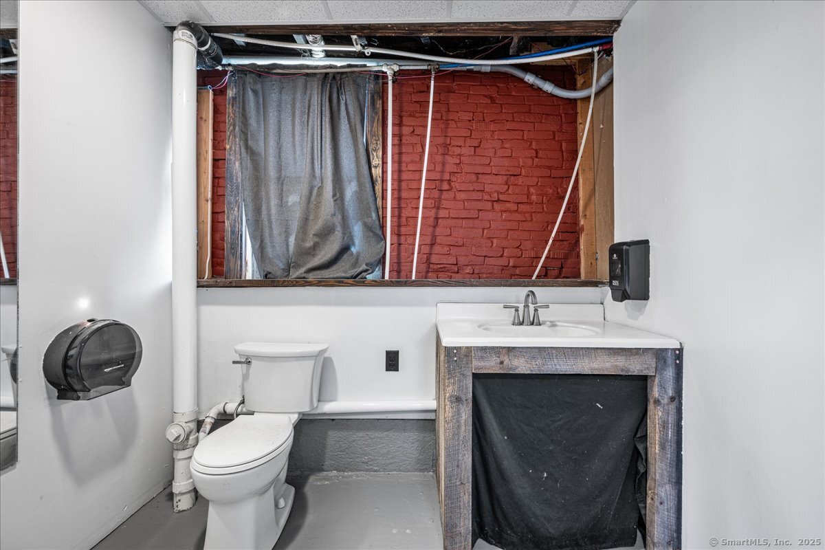21 Furnace Street Property Photo 16