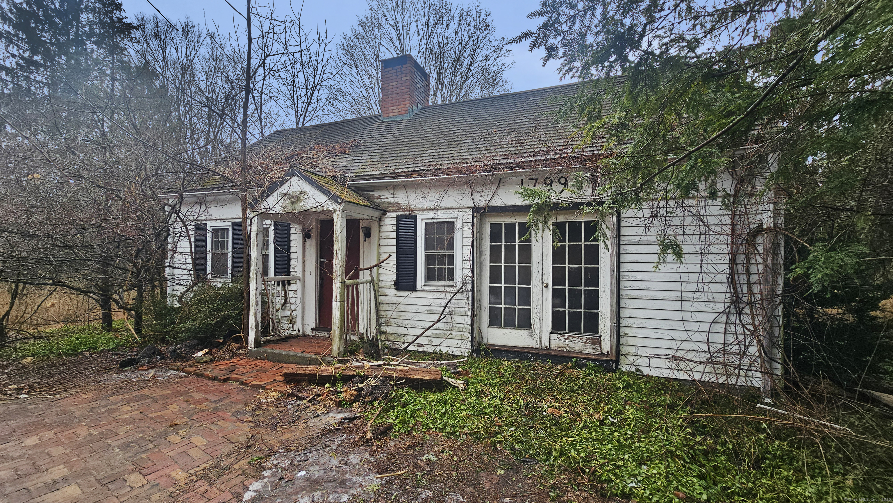 1 Skiff Mountain Road Property Photo 1