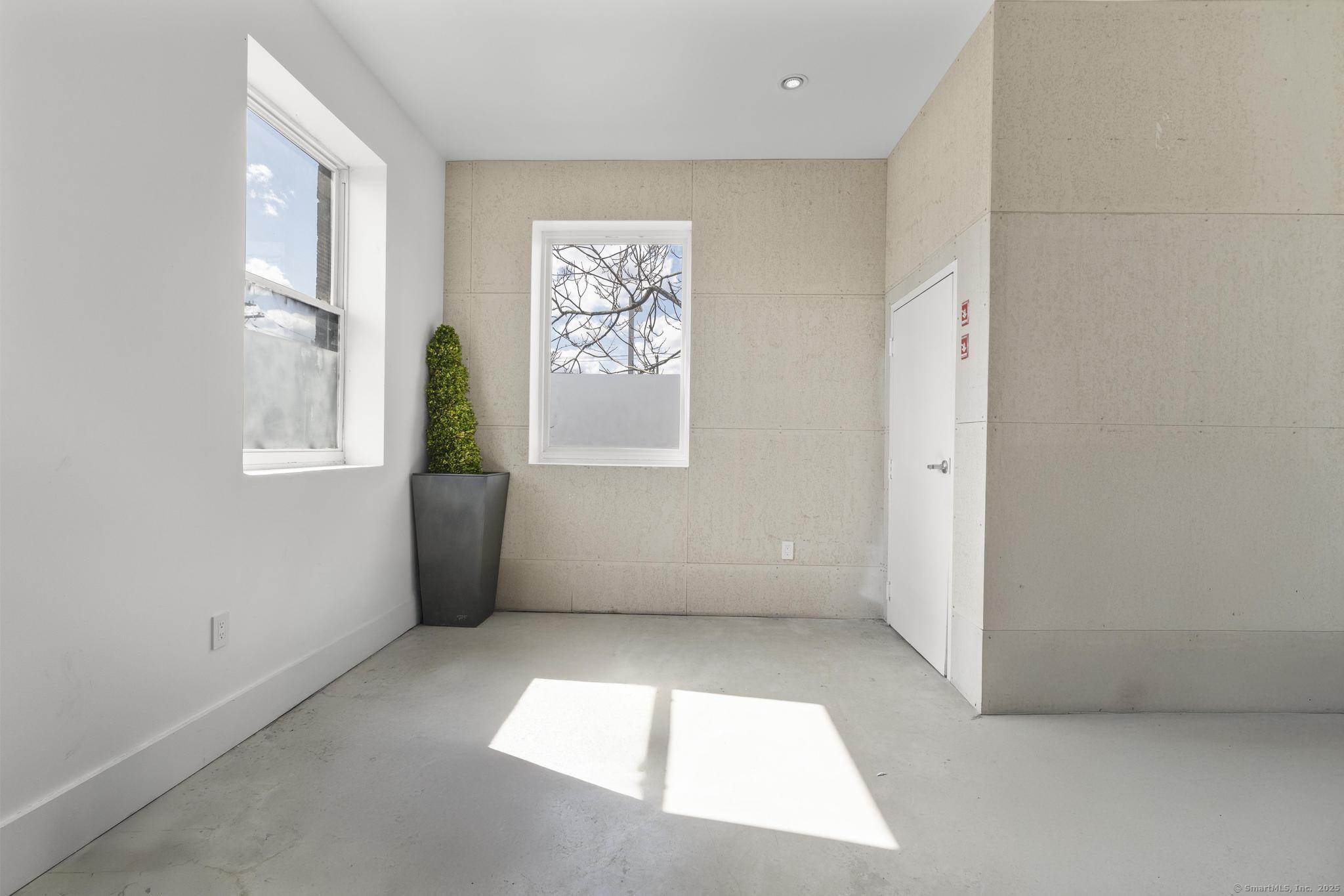 12 Victor Street Property Photo 15