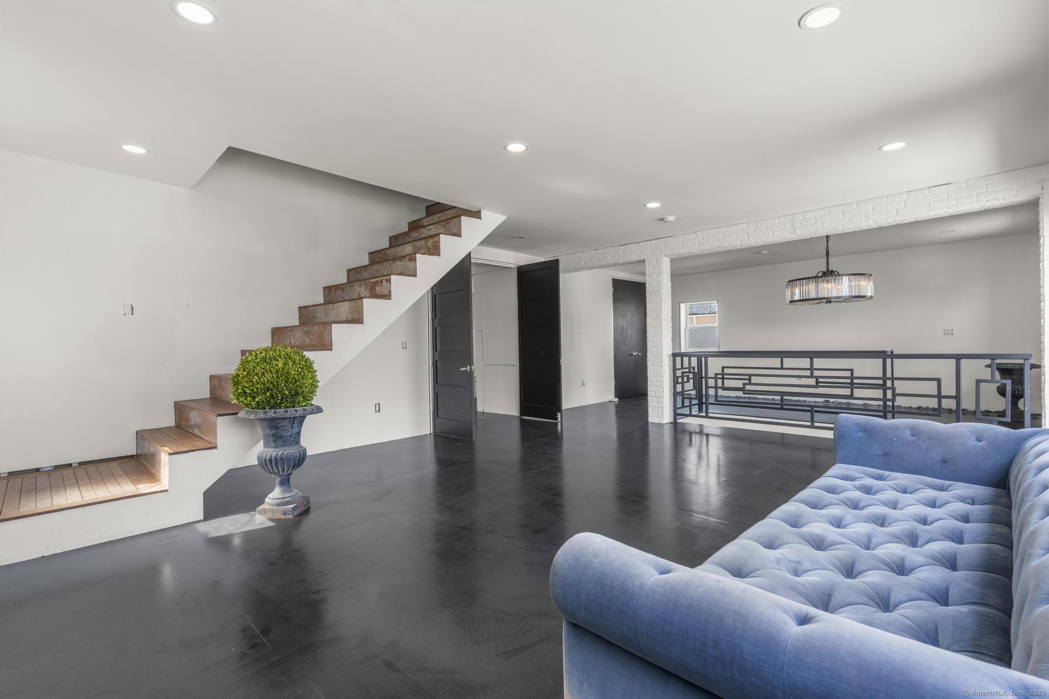 12 Victor Street Property Photo 24
