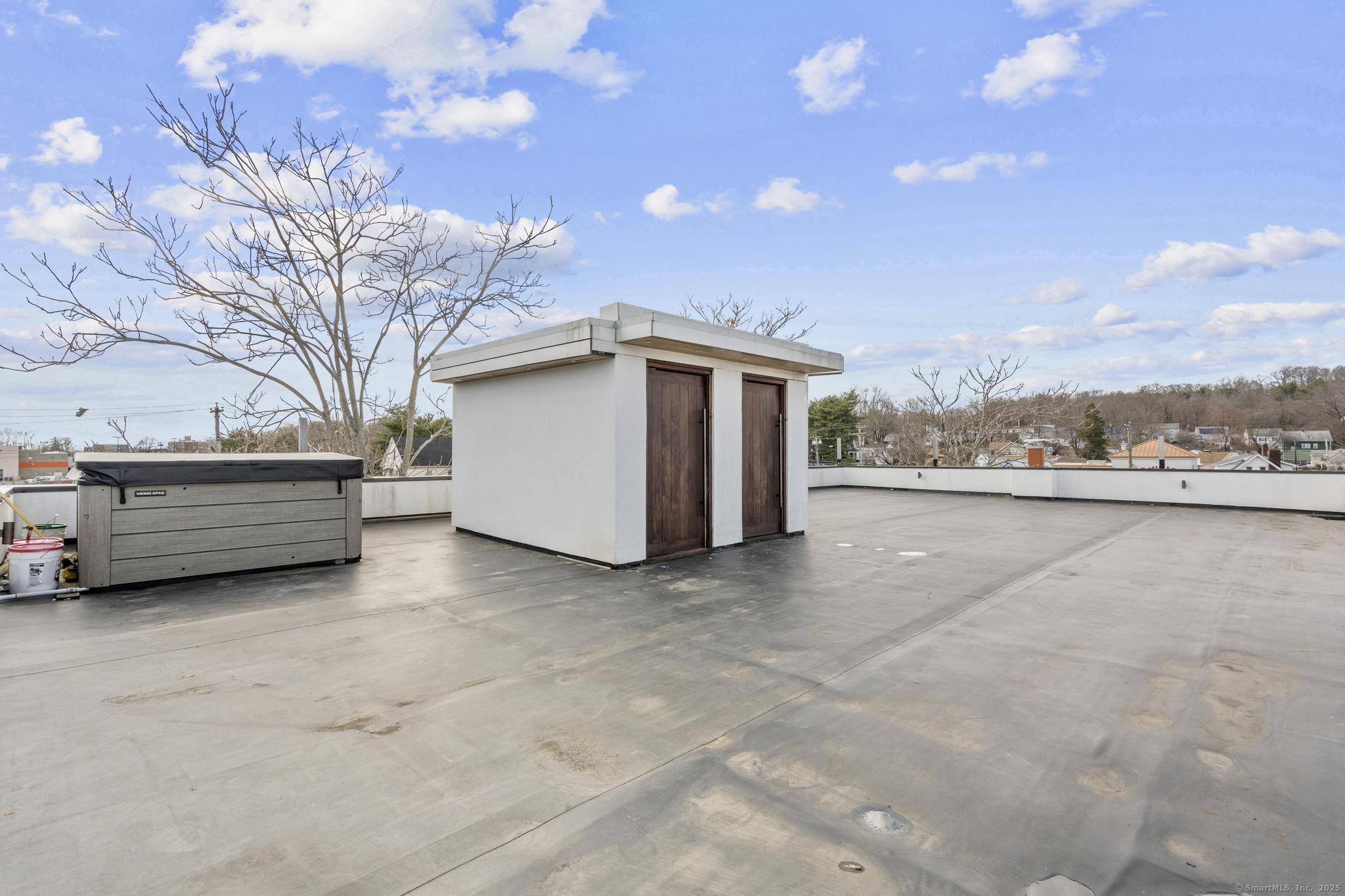 12 Victor Street Property Photo 30