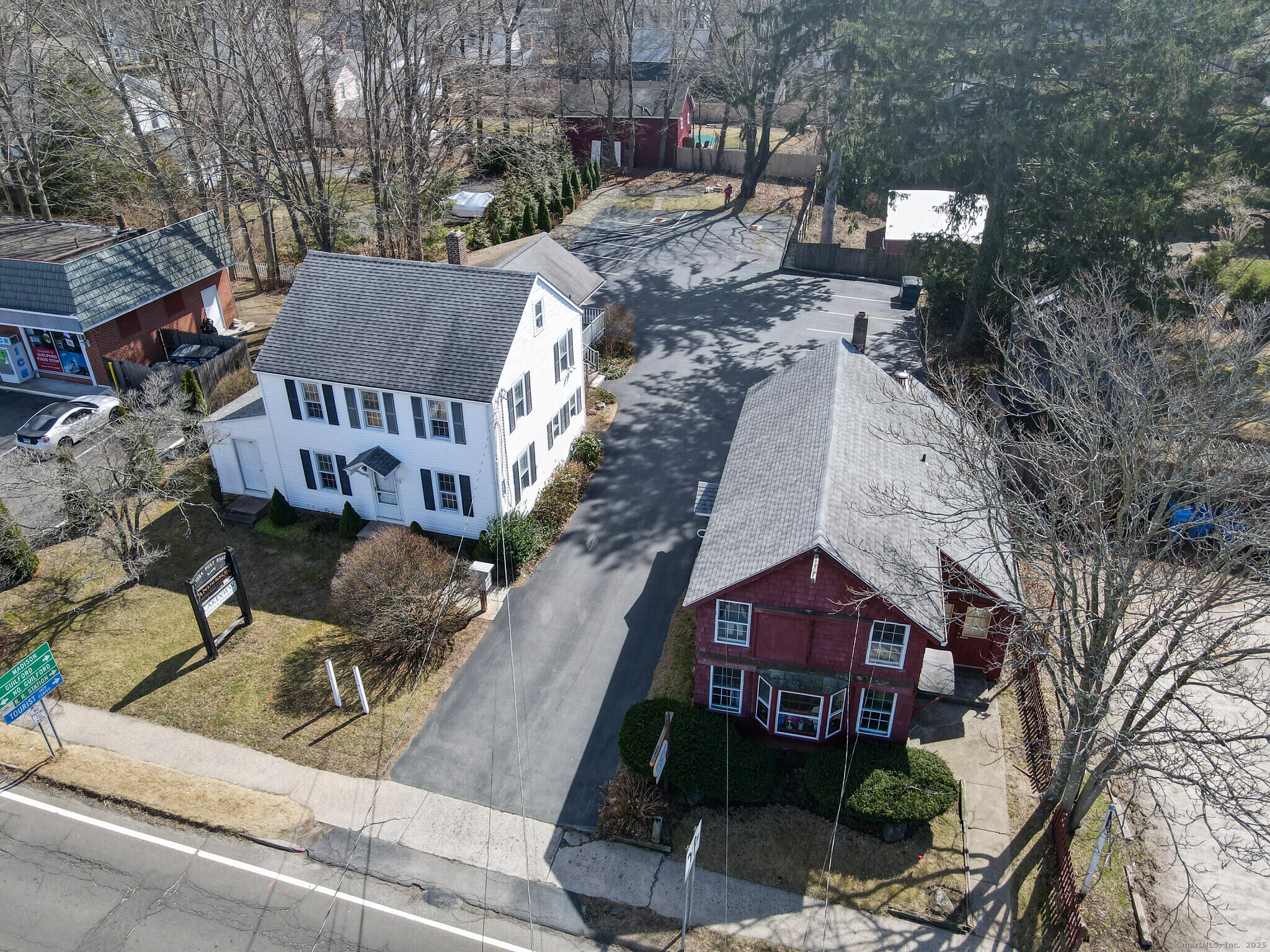 1058 Boston Post Road Property Photo 3