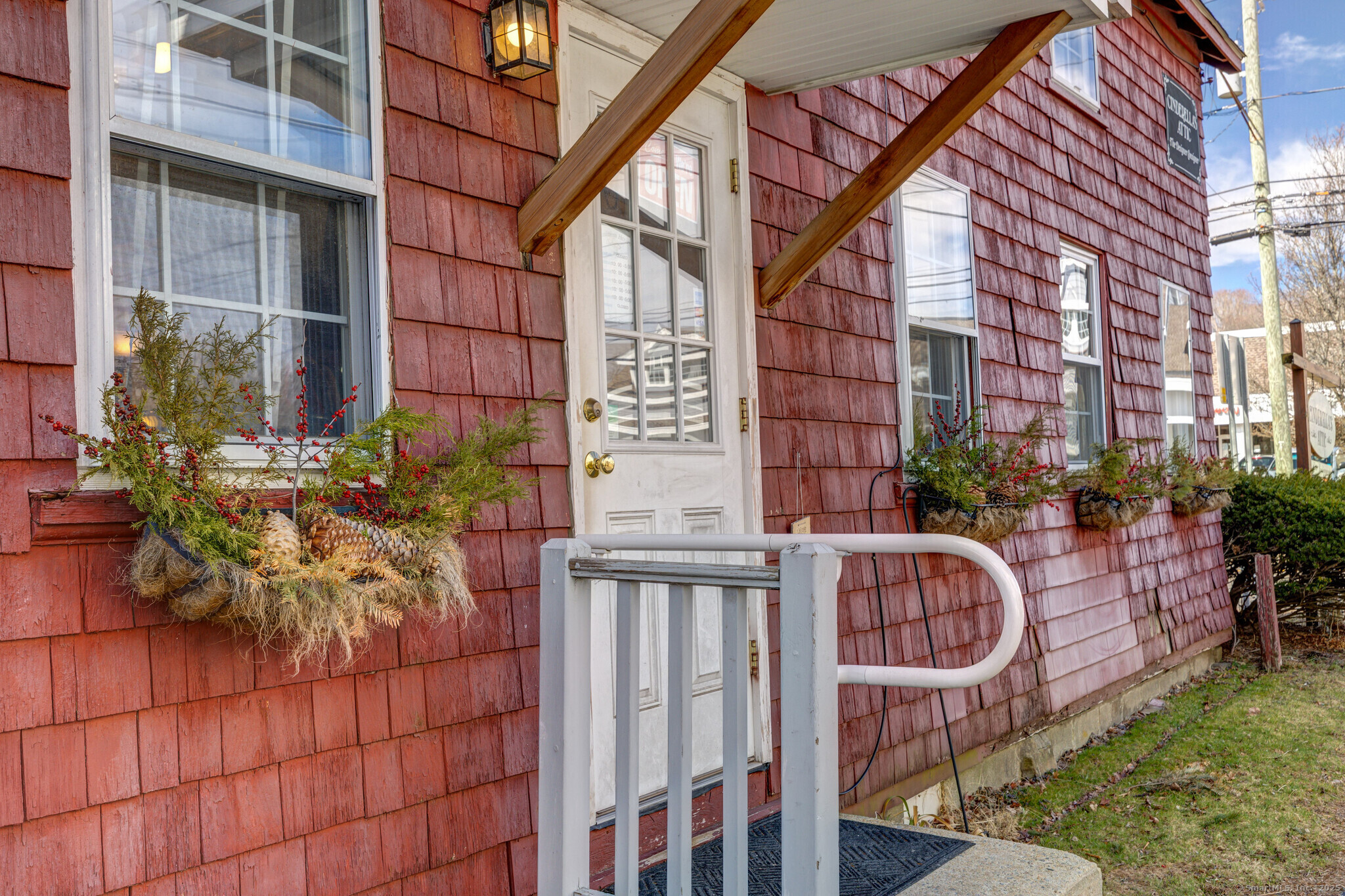 1058 Boston Post Road Property Photo 7