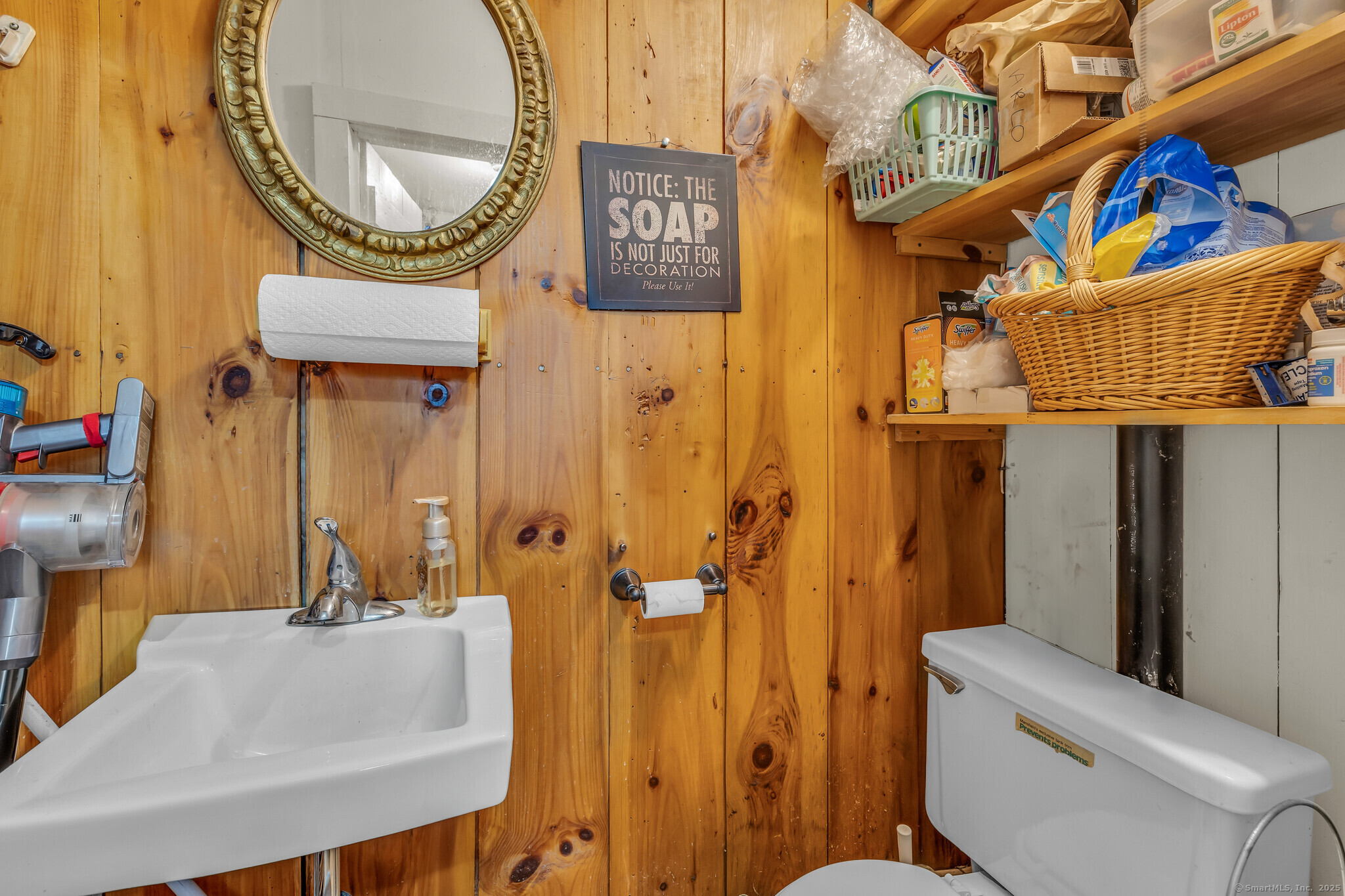 1058 Boston Post Road Property Photo 15