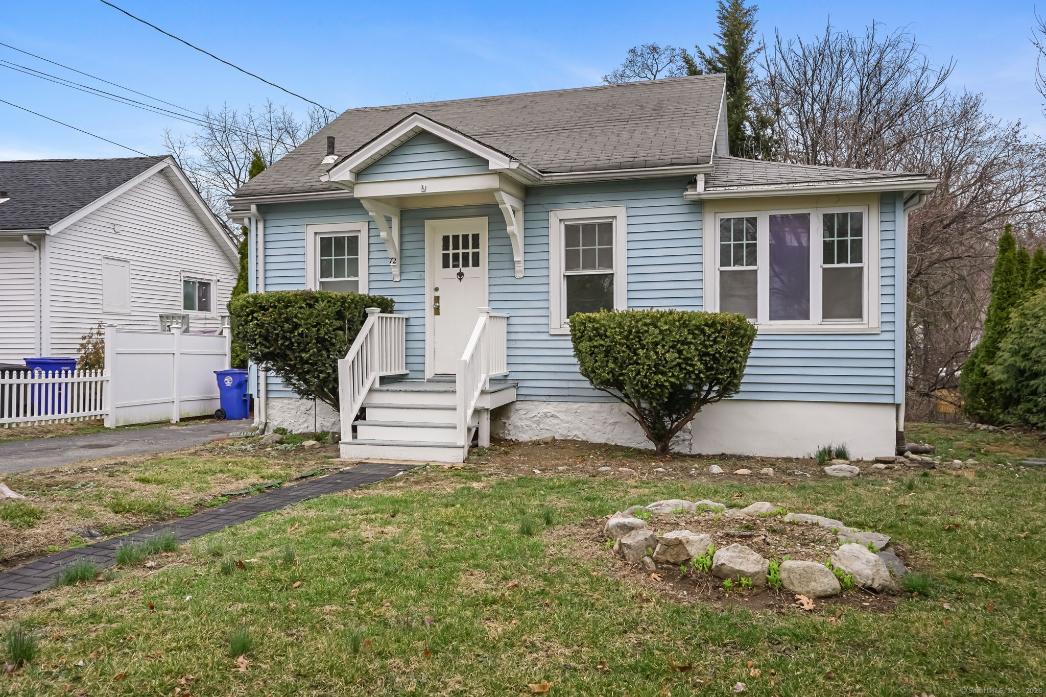 72 Taylor North Avenue Property Photo 1
