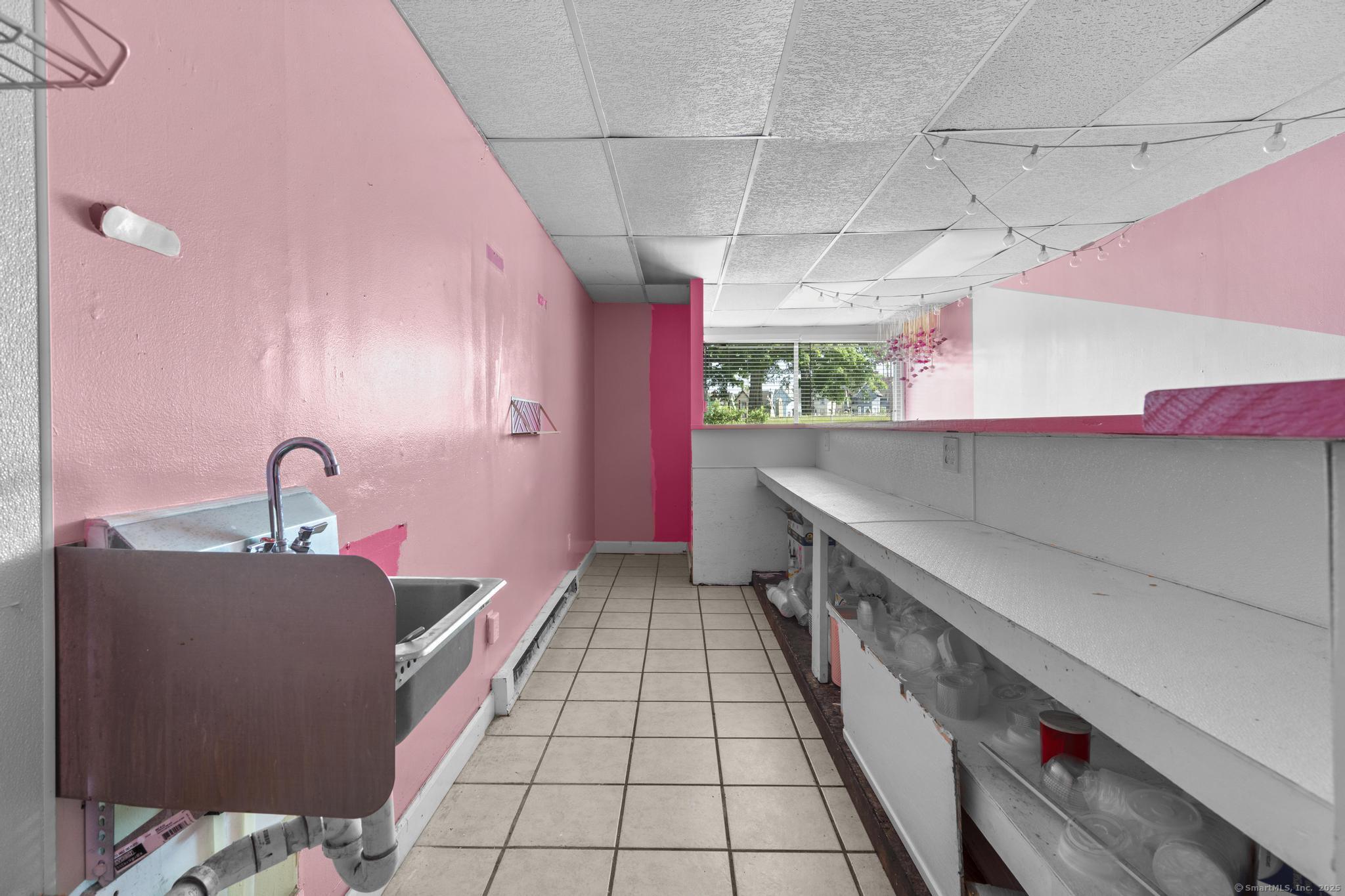 235 Hanover Street Property Photo 13