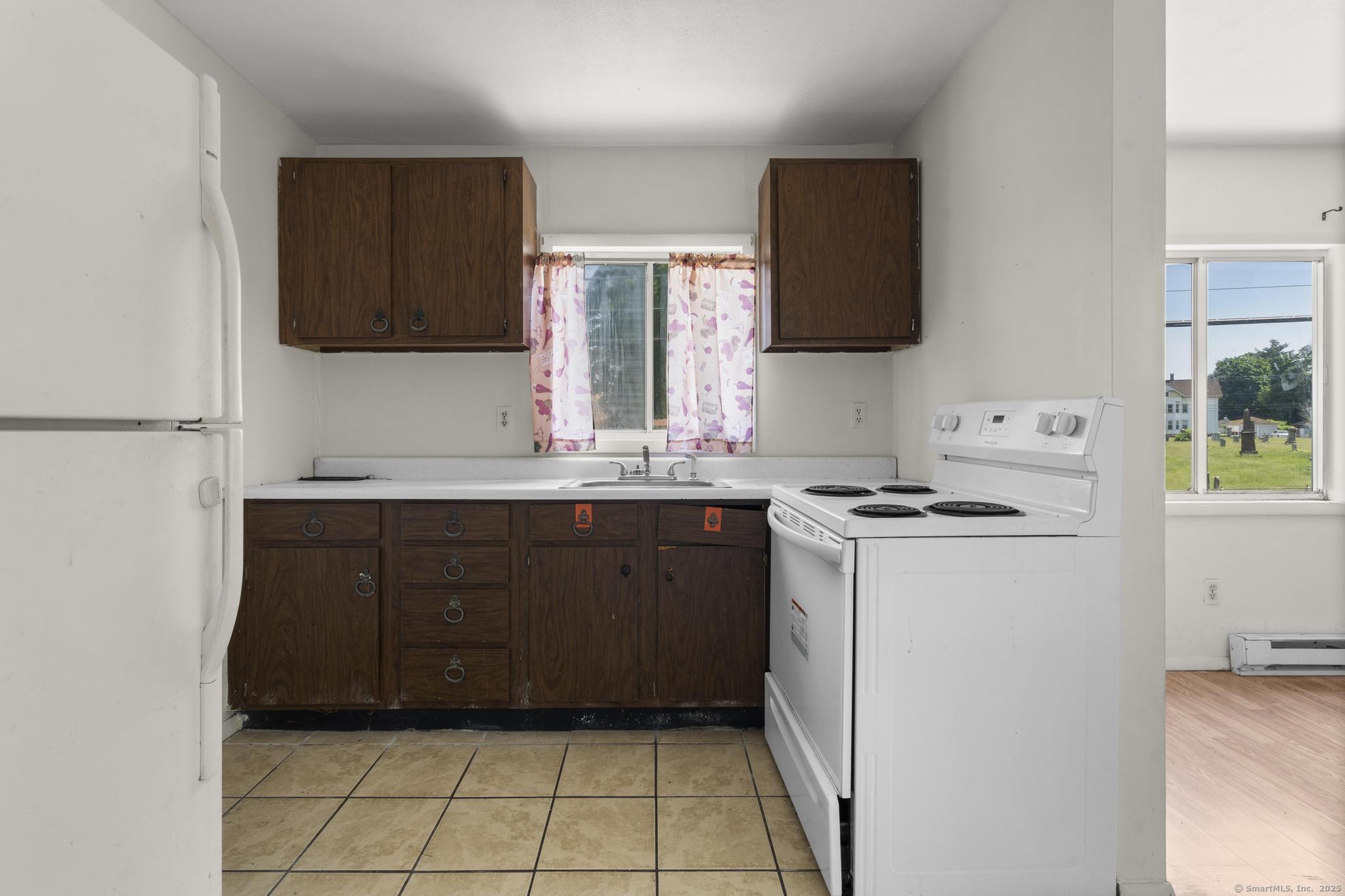 235 Hanover Street Property Photo 18
