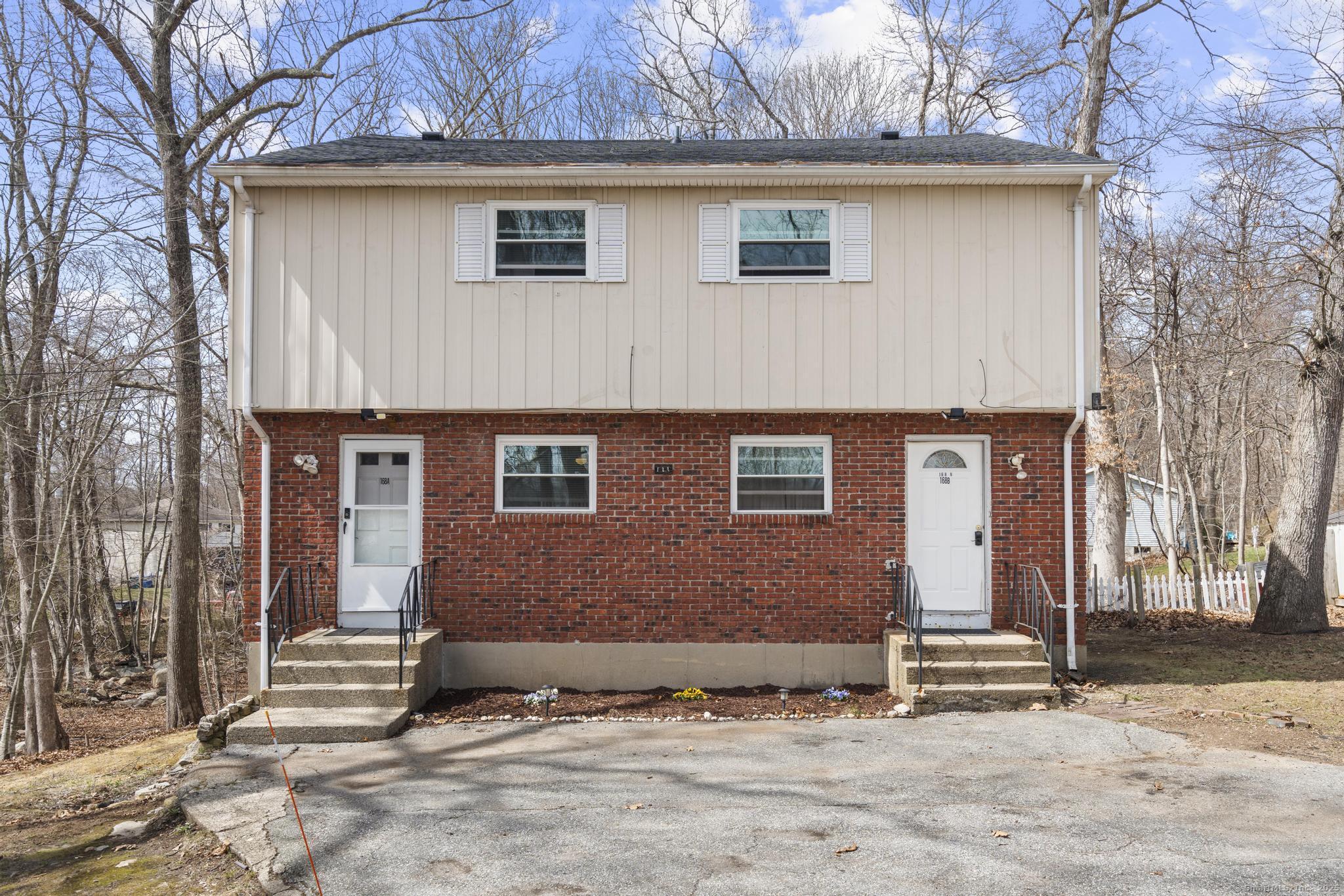 168 Woodland Dr Property Photo 1