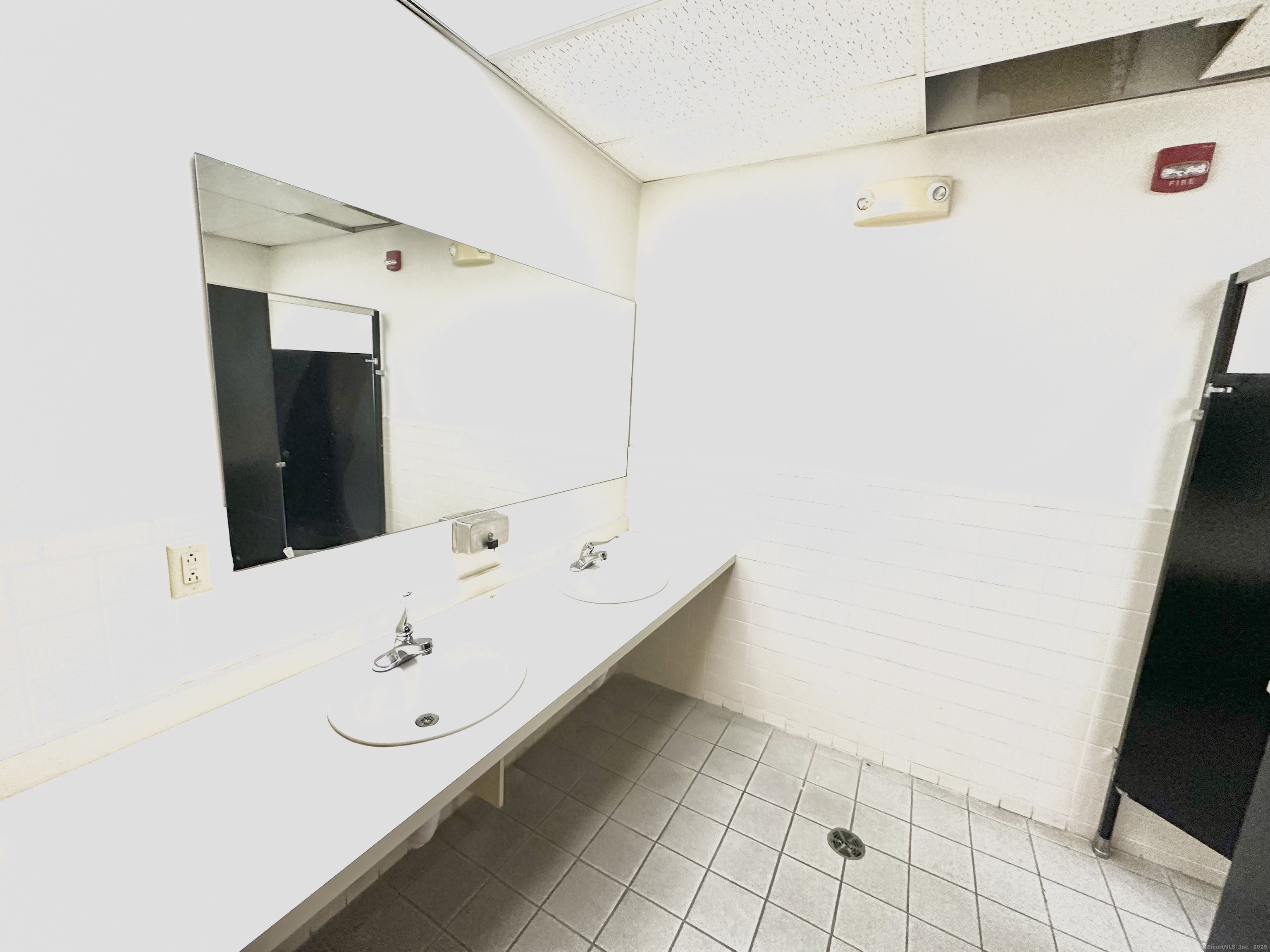 20 Elm South 101 Street Property Photo 18