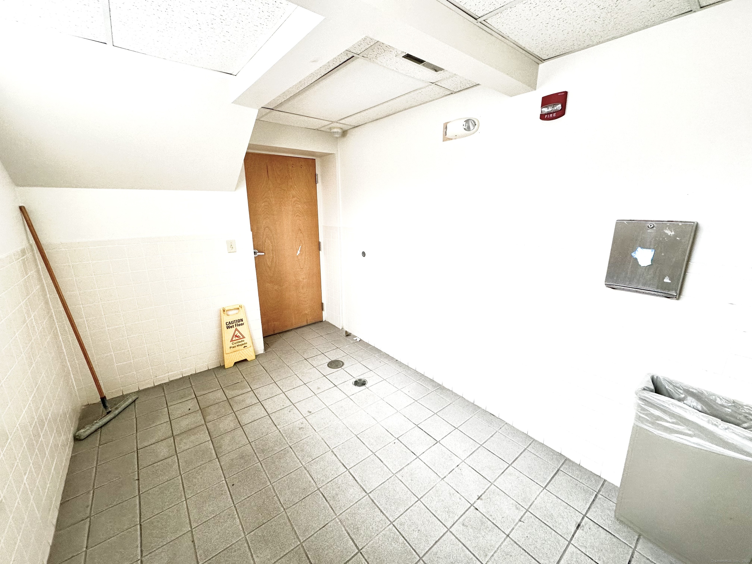 20 Elm South 101 Street Property Photo 26