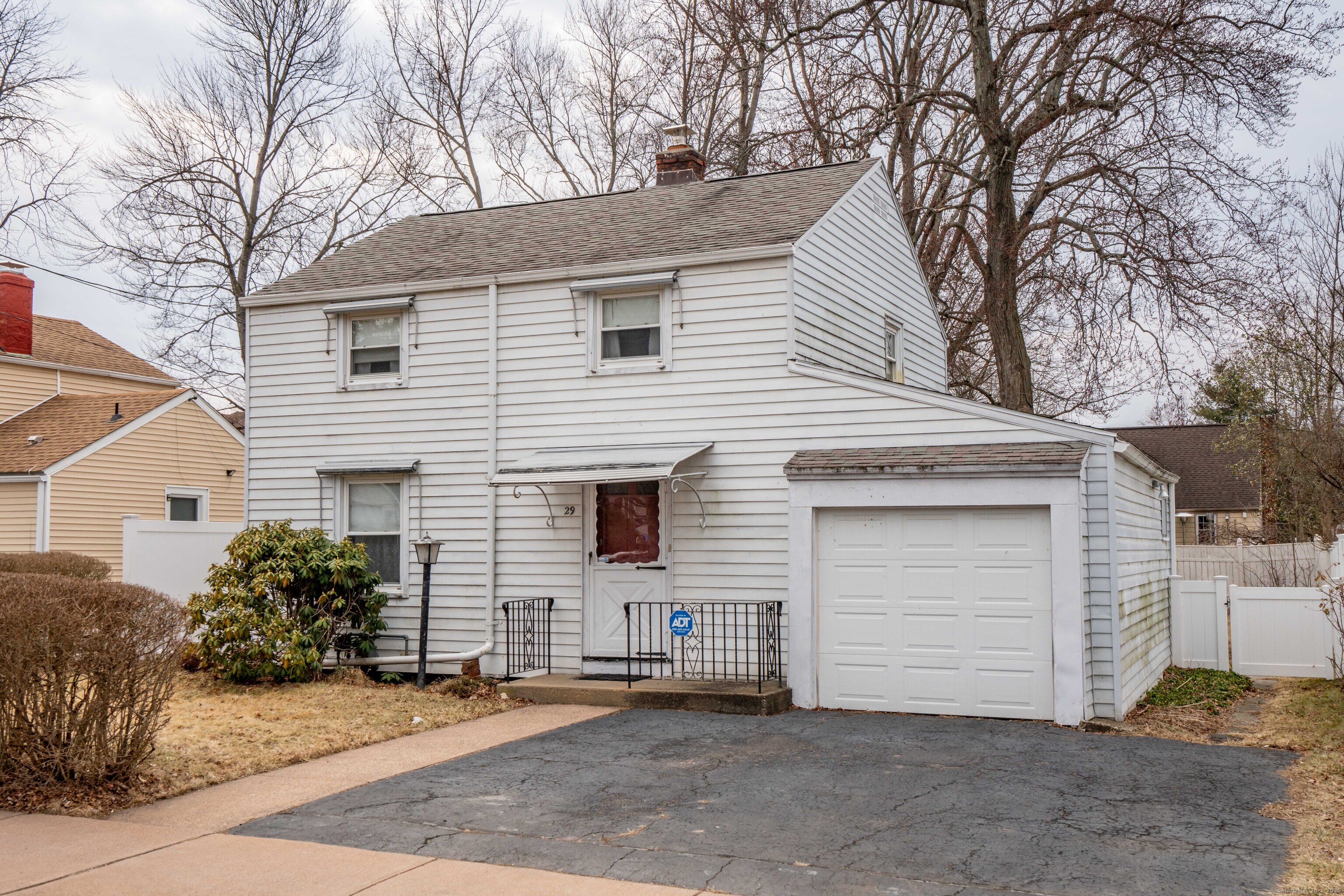 29 Montrose Street