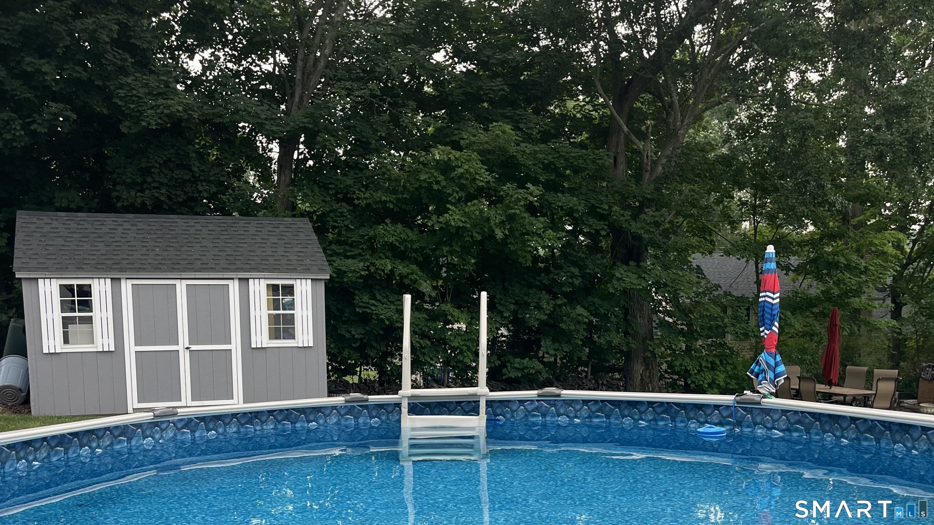 24084758 Property Photo 22
