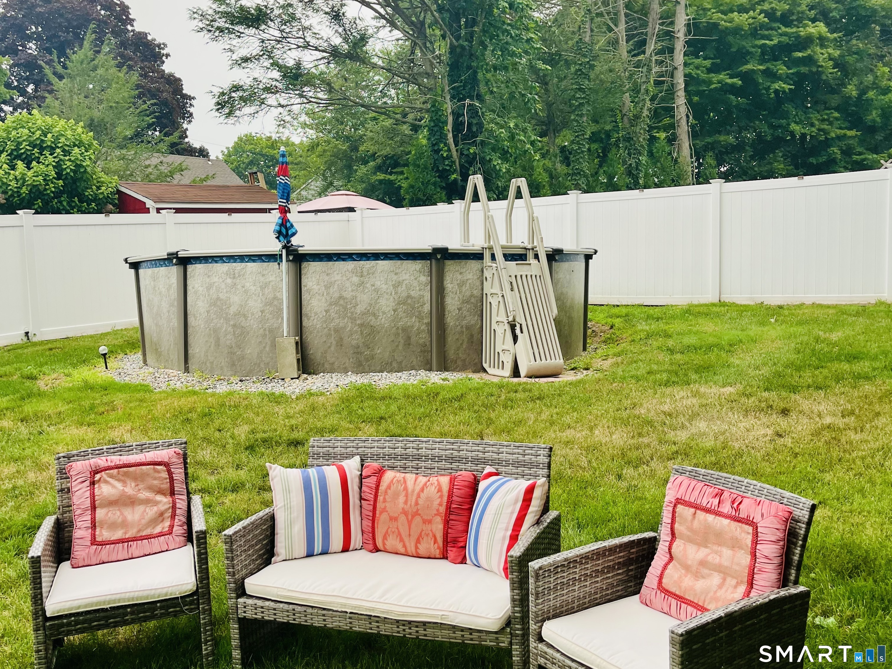 24084758 Property Photo 30