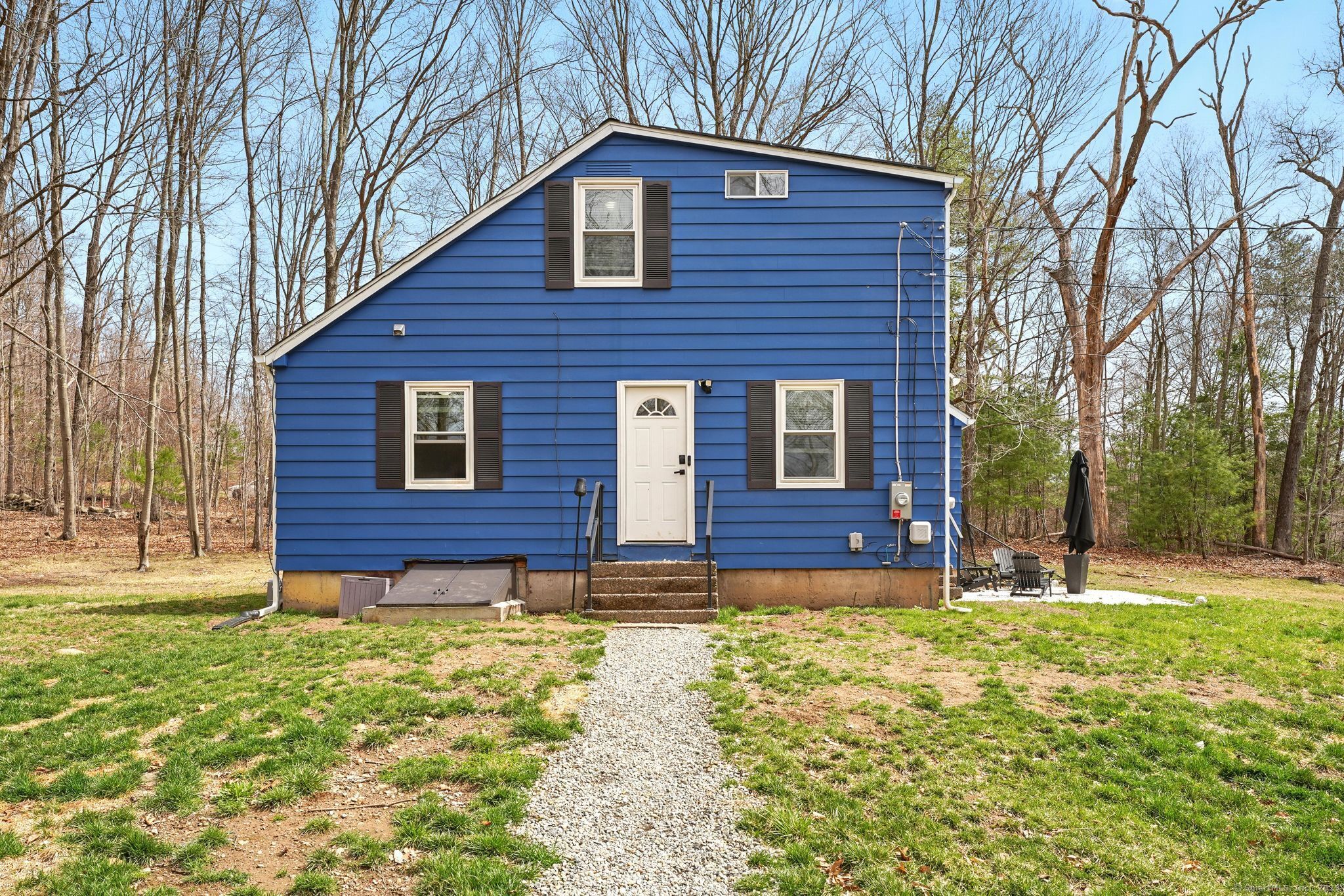 51 Hebron Road Property Photo 3