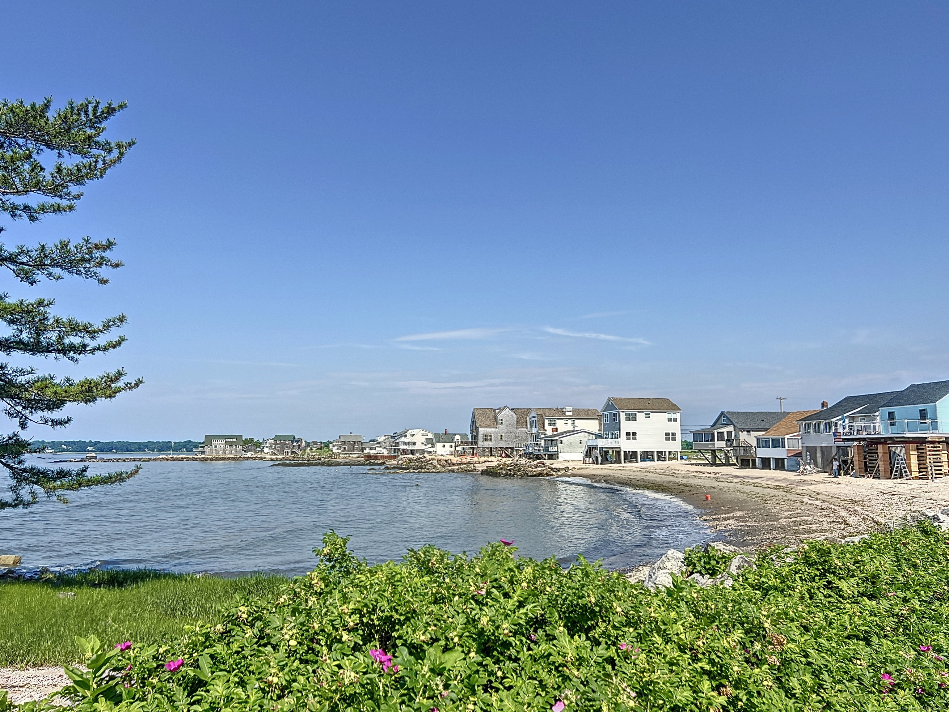 75 Circle Beach Road Property Photo 1