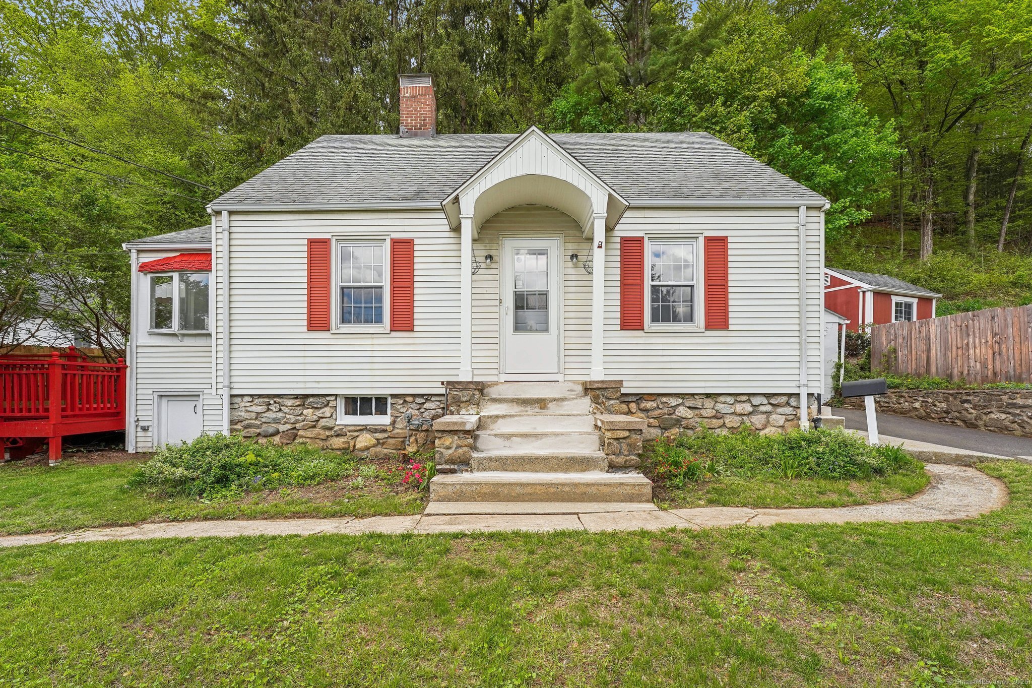 123 Clay Street Property Photo 1