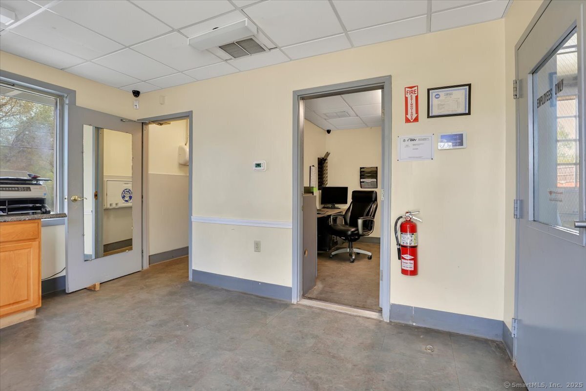 22 Spencer Street Property Photo 7