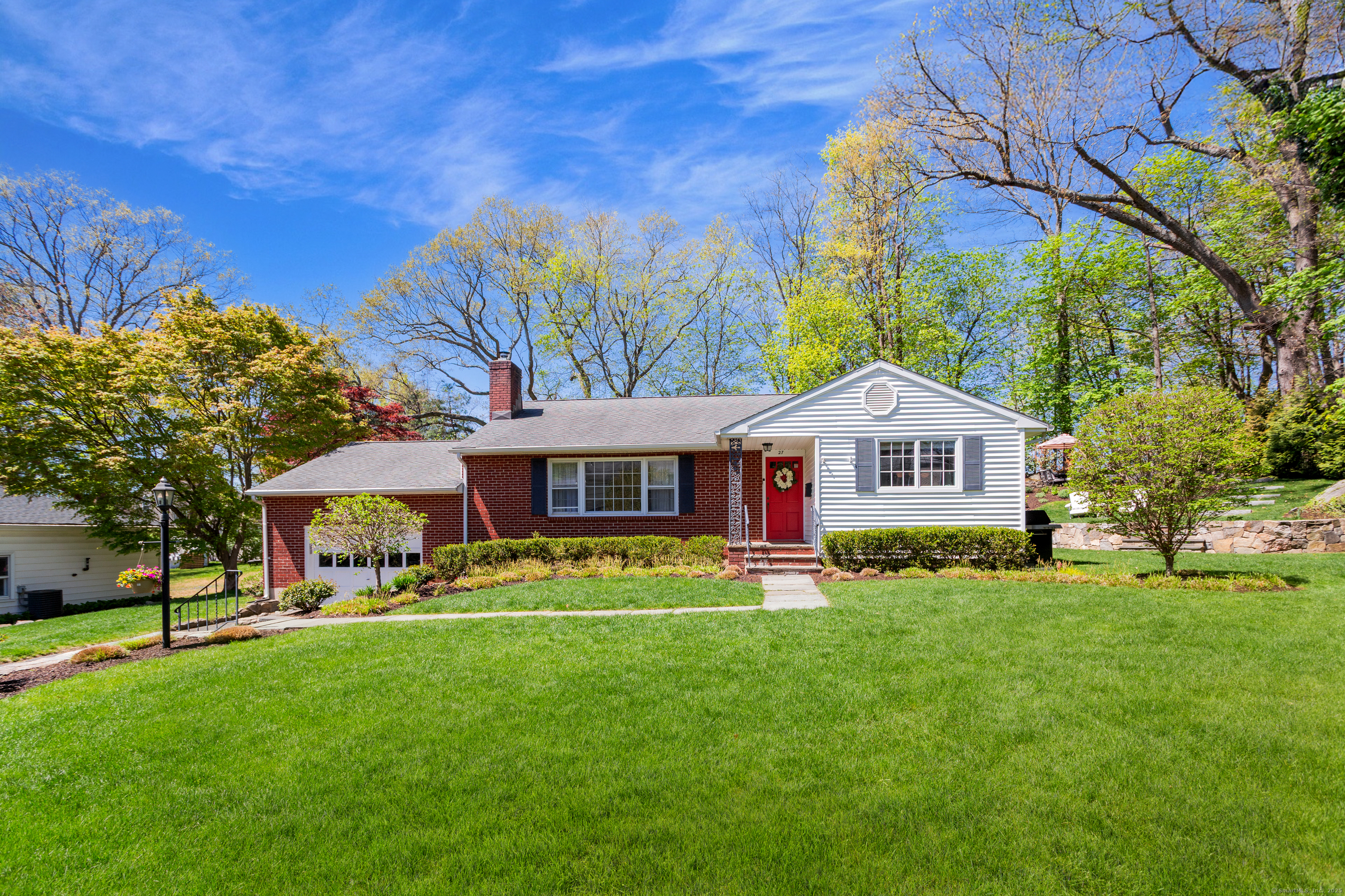 27 Deacon Hill Road Property Photo 1