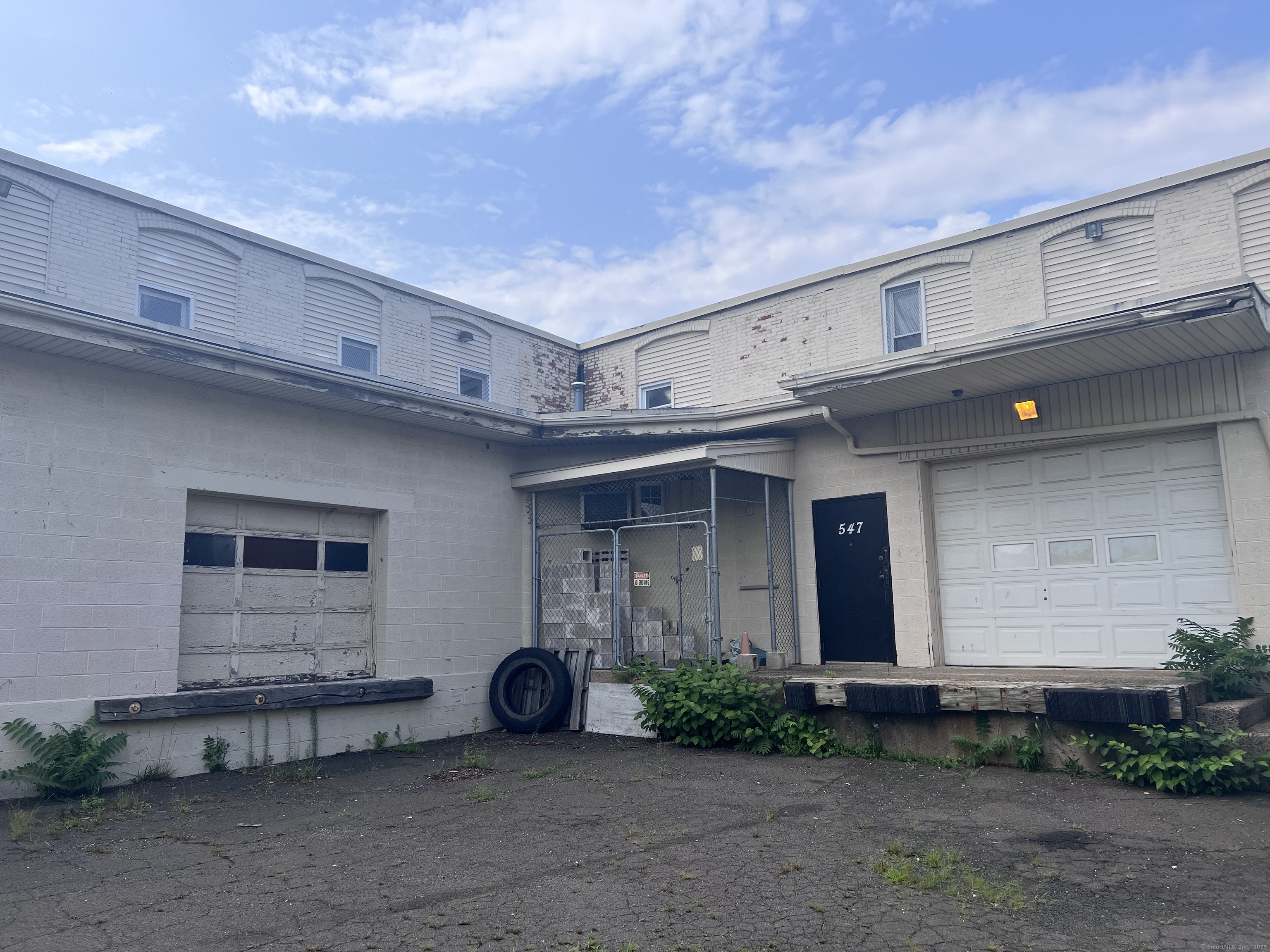 547 Center Street Property Photo 31