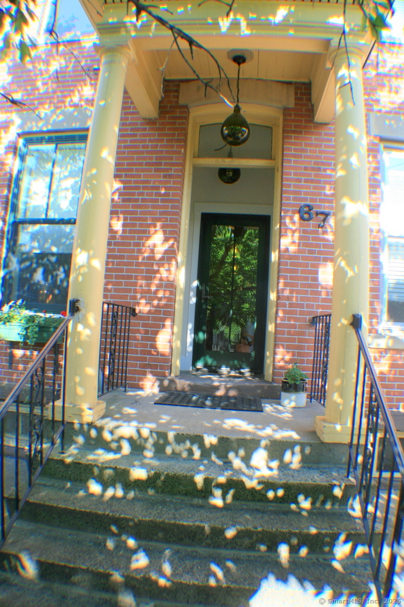 67 Warren 3 Street Property Photo 1
