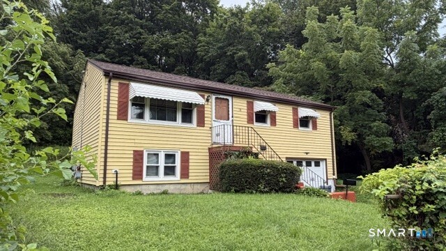 18 Hillside Street Property Photo 1