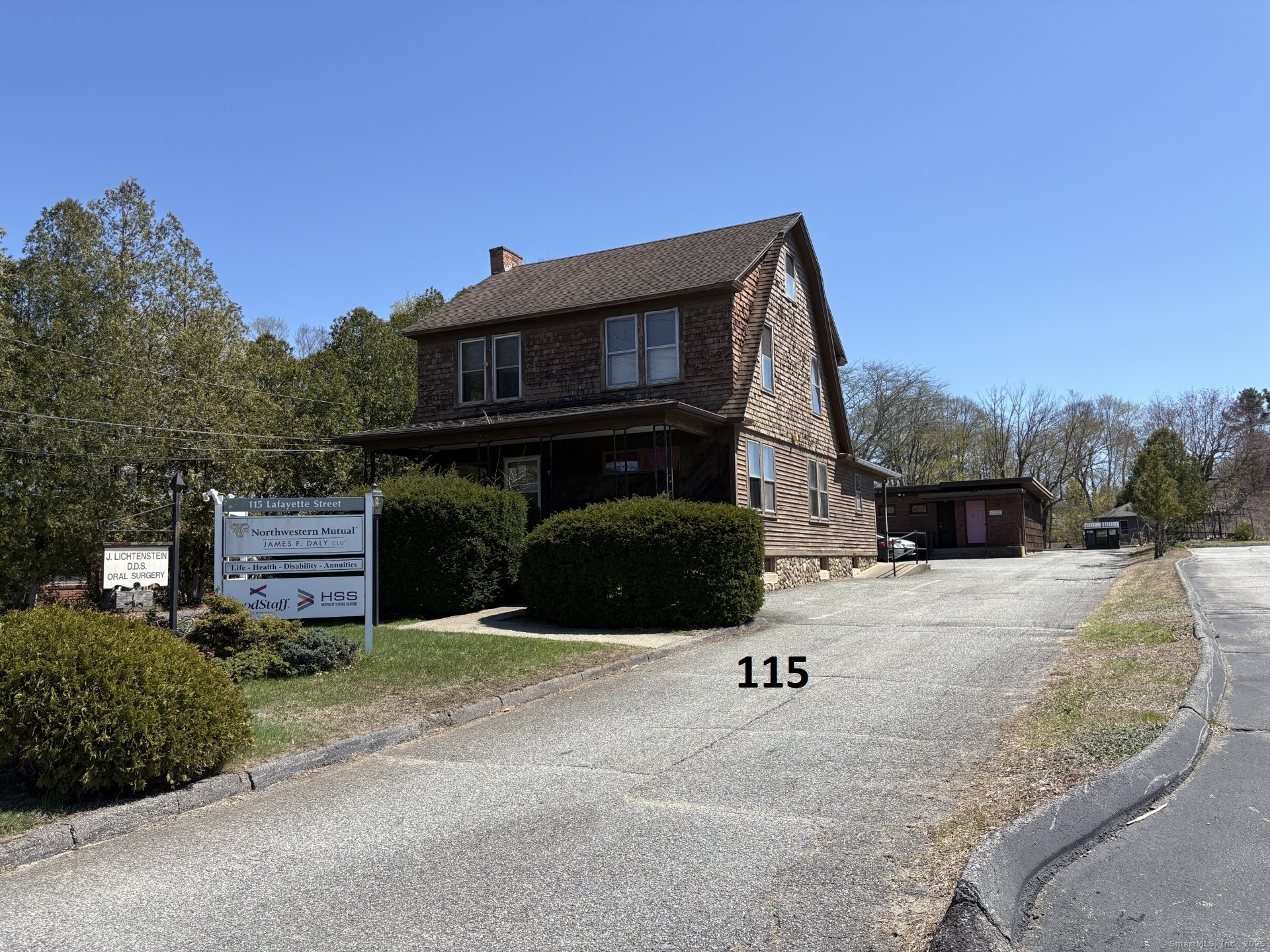 113-115 Lafayette St Property Photo 1